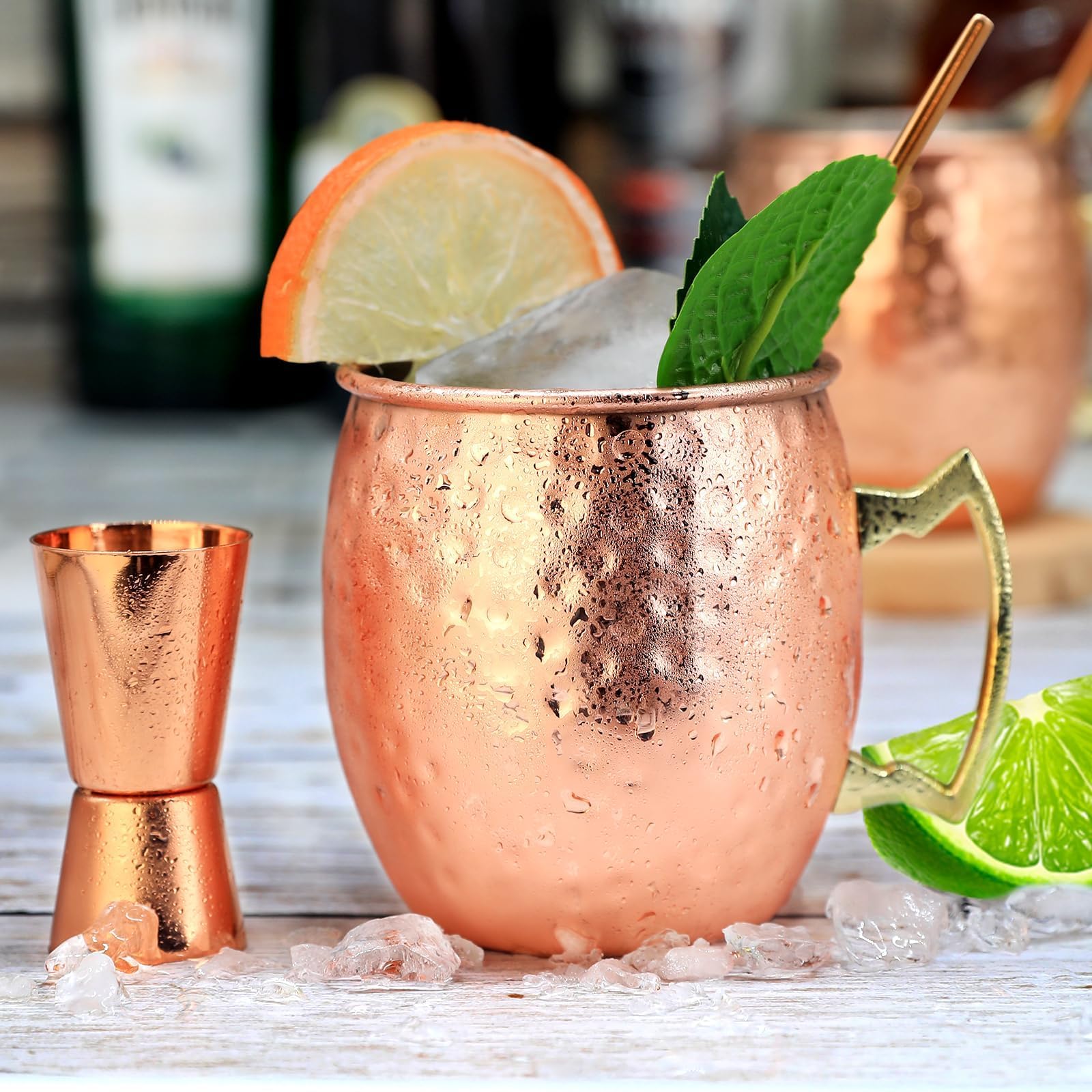 Kubki do koktajli Moscow Mule, zestaw 4 miedzianych kubków mule ze stali nierdzewnej, 540 ml, z miedzianymi słomkami, miarką, łyżką, idealne do zimnych napojów, prezent, 4 szt.