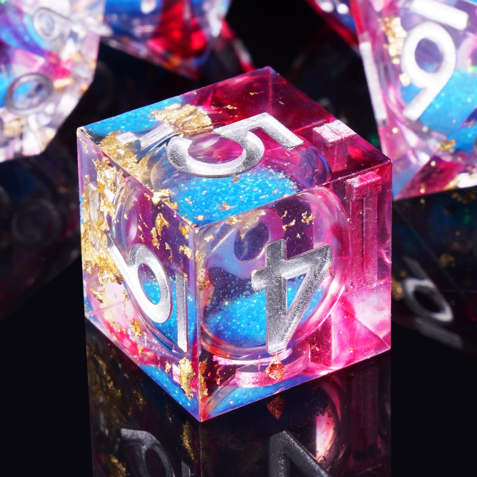 ORUZA 7 PCS Liquid Core DND Dice Resin Sharp Edge Dice Gold Foil Polyhedral D&D Dice Set for Dungeons and Dragons MTG RPG Table Games