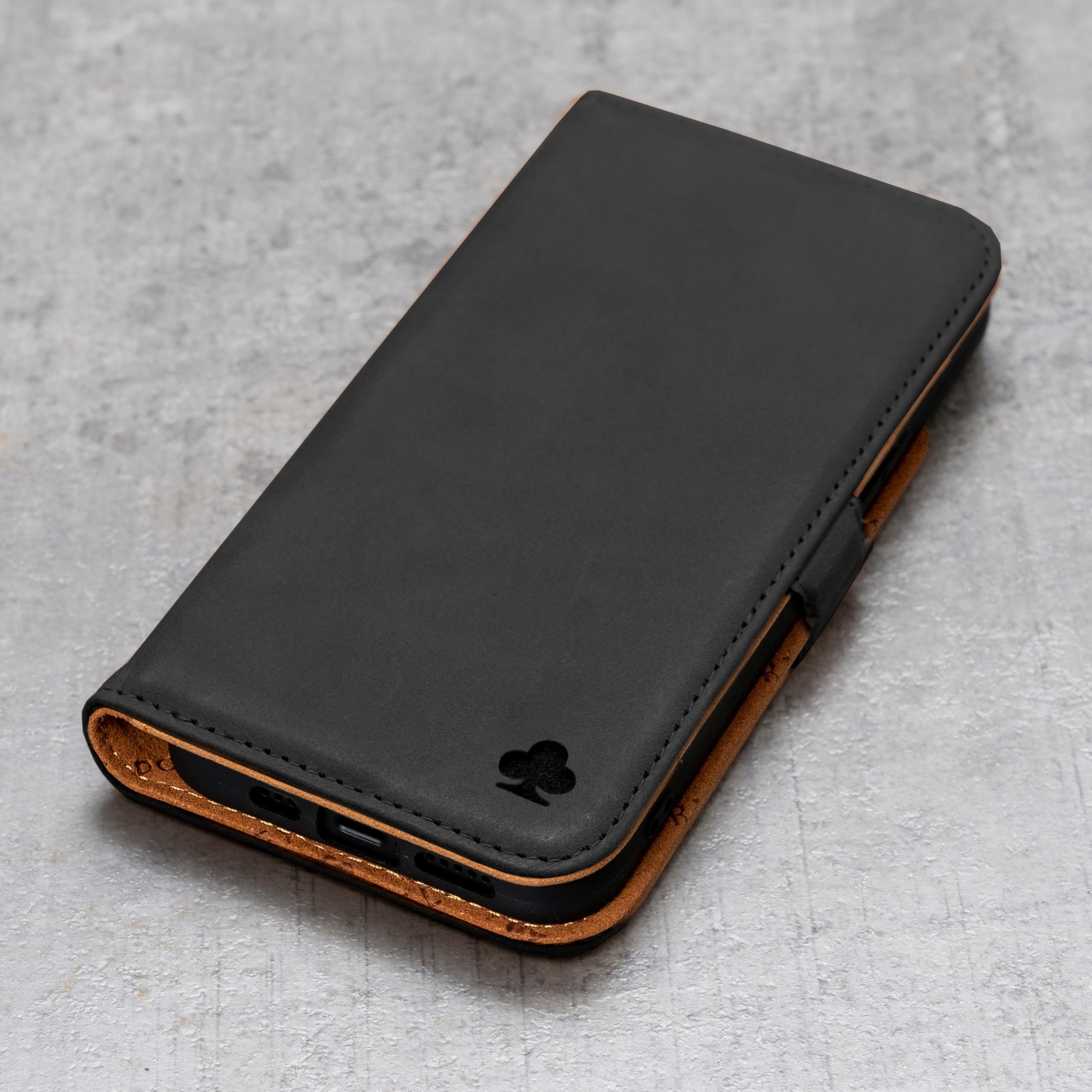 PORTER RILEY - Skórzane etui na iPhone'a 13 (6,1 cala). Premium prawdziwa skóra stojak/pokrowiec/portfel/etui z klapką z [przegródkami na karty] [poziomy stojak] [wytrzymała ramka] (czarny