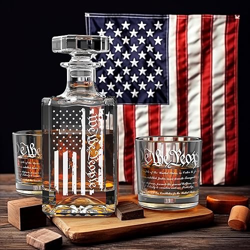 FURSARCAR Regalos personalizados para hombres, papá, cumpleaños, juego de decantador de whisky con 2 vasos, regalo de cumpleaños para padres de hija