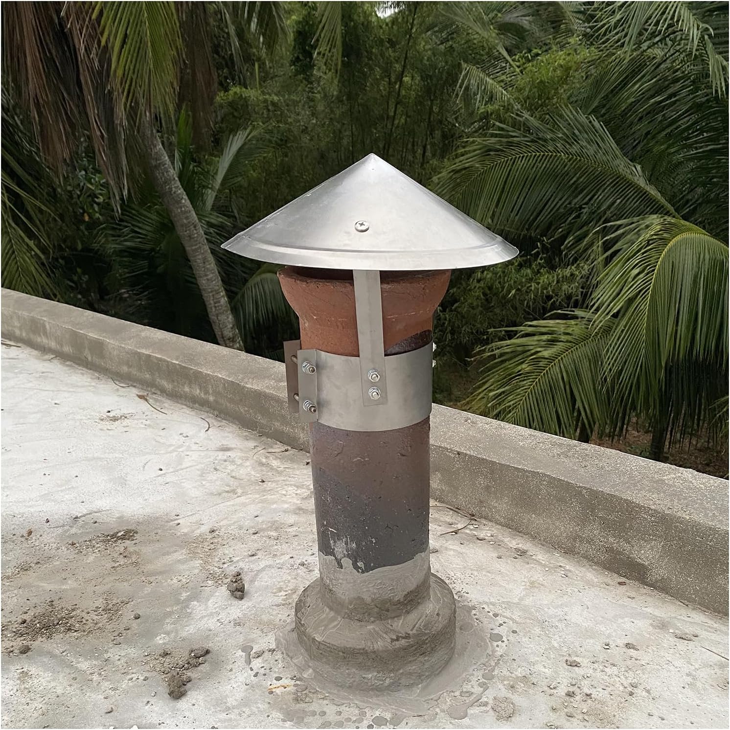 Chimney Cowl Chimney Cap Cone Top Chimney Cap,Galvanized Rain Cap,Fireplace Chimney Caps,Chimney Flue Cover,Round roof rain Cap,Rain Snow Hat - Exhaust Tube End - Vent Cover/Cap，Ad