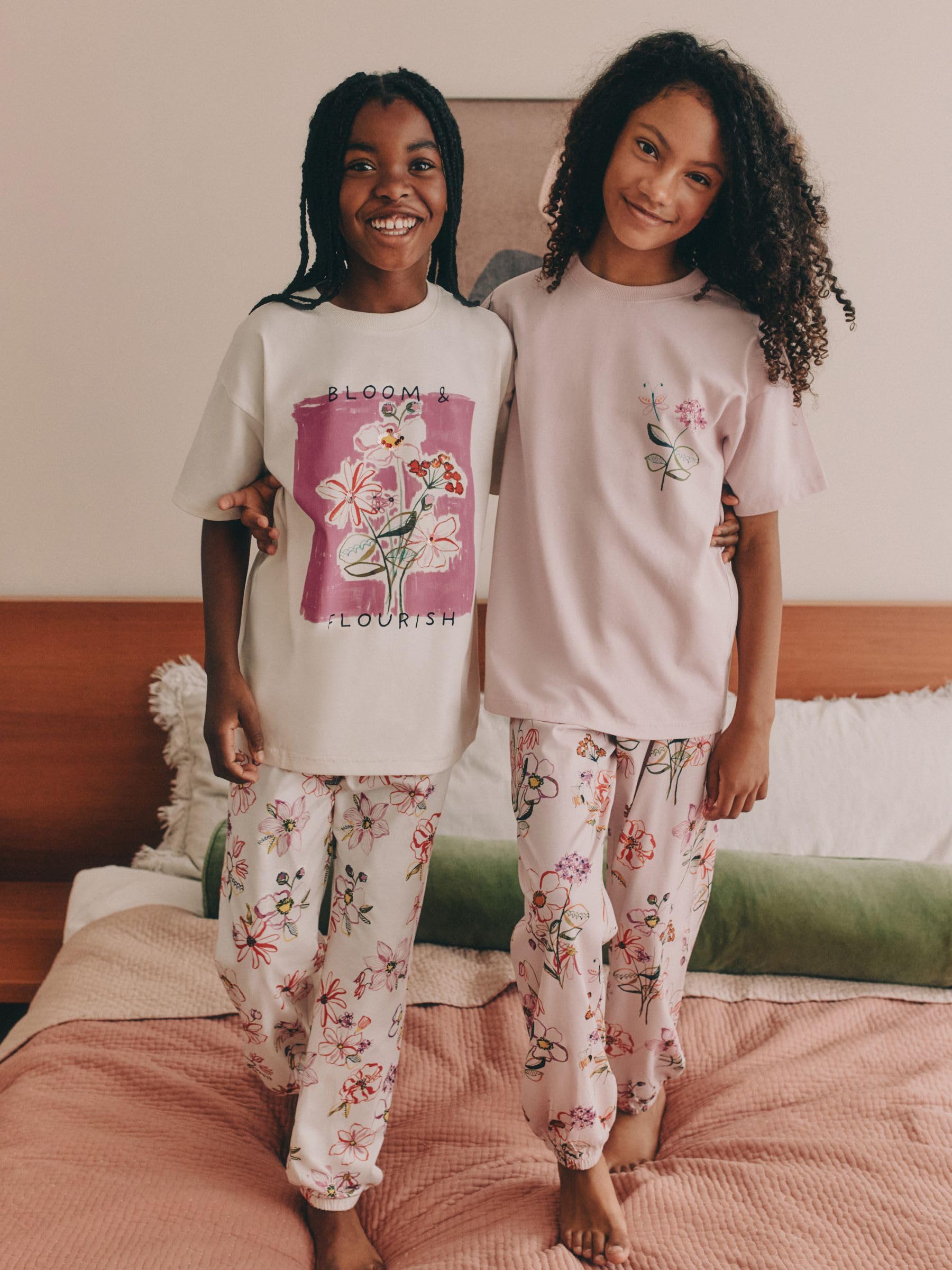 NEXT Mädchen 2 Schlafanzughosen im Jogginghosen-Stil Pink/White Floral Print 168