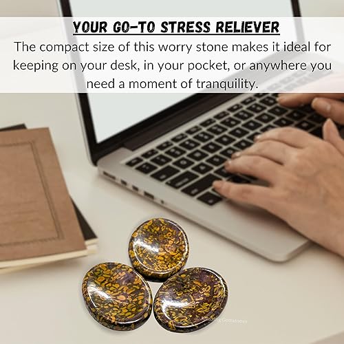 Vista 127 de Cristales de piedra de preocupación de cuarzo rosa y piedras curativas, piedras de preocupación para regalos de alivio del estrés, cristal de piedra