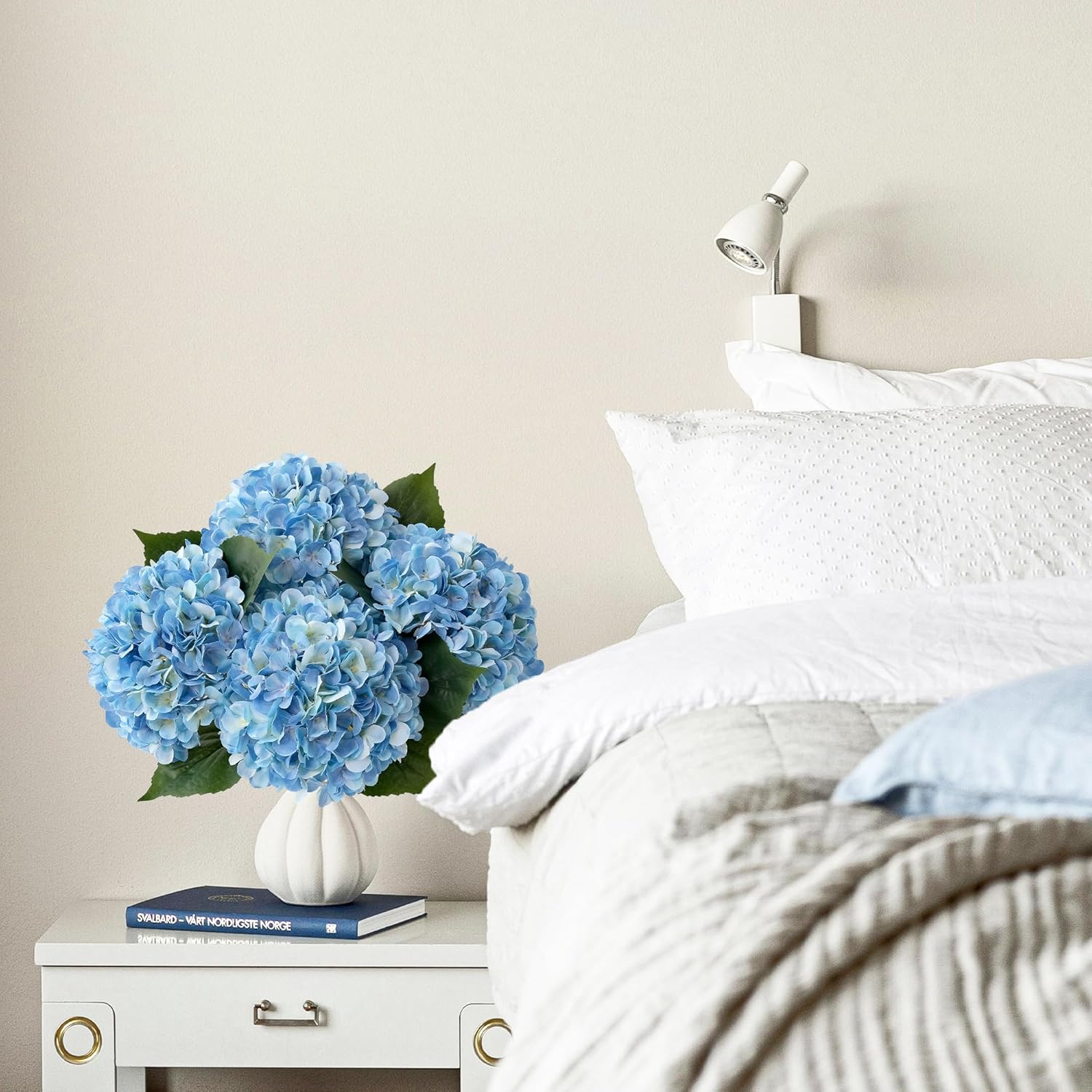 4 Pcs Blue Hydrangeas Artificial Flowers, 20 inches Large Lifelike Fake Silk Flowers, Faux Hydrangeas Flowers for Wedding Home Party Decor Baby Shower Table Centerpiece - Image 3