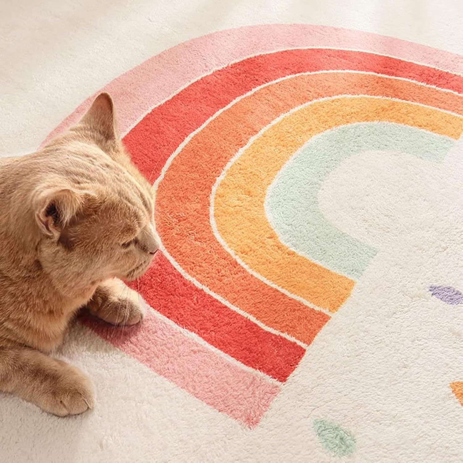 絨毯 ラグマット 円形マット 北欧 リビングルーム 室内 子供部屋 カーペット 丸形 まる 滑り止め 洗える 厚手 床暖房対応 折り