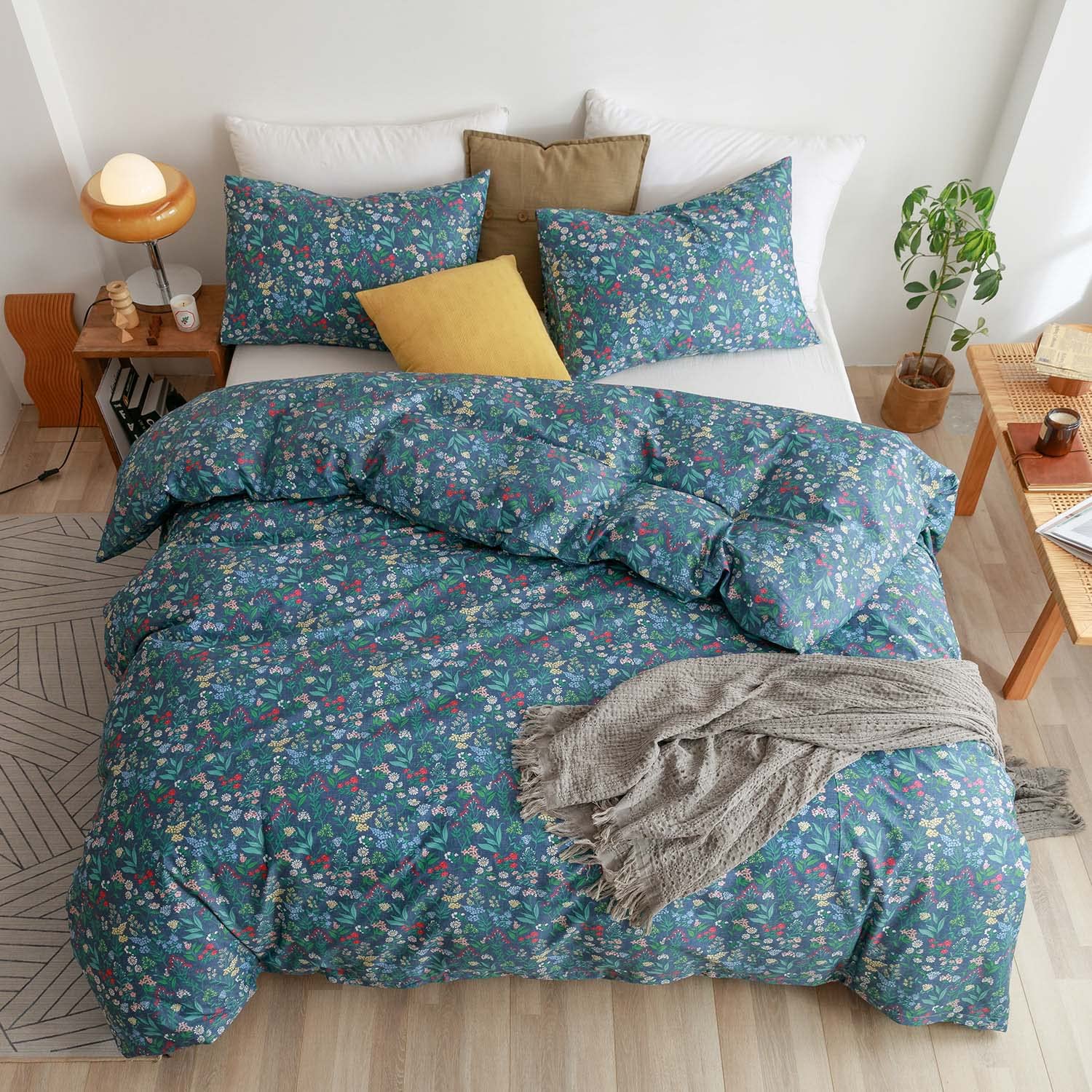 Blue Garden Floral Pattern Duvet Cover 