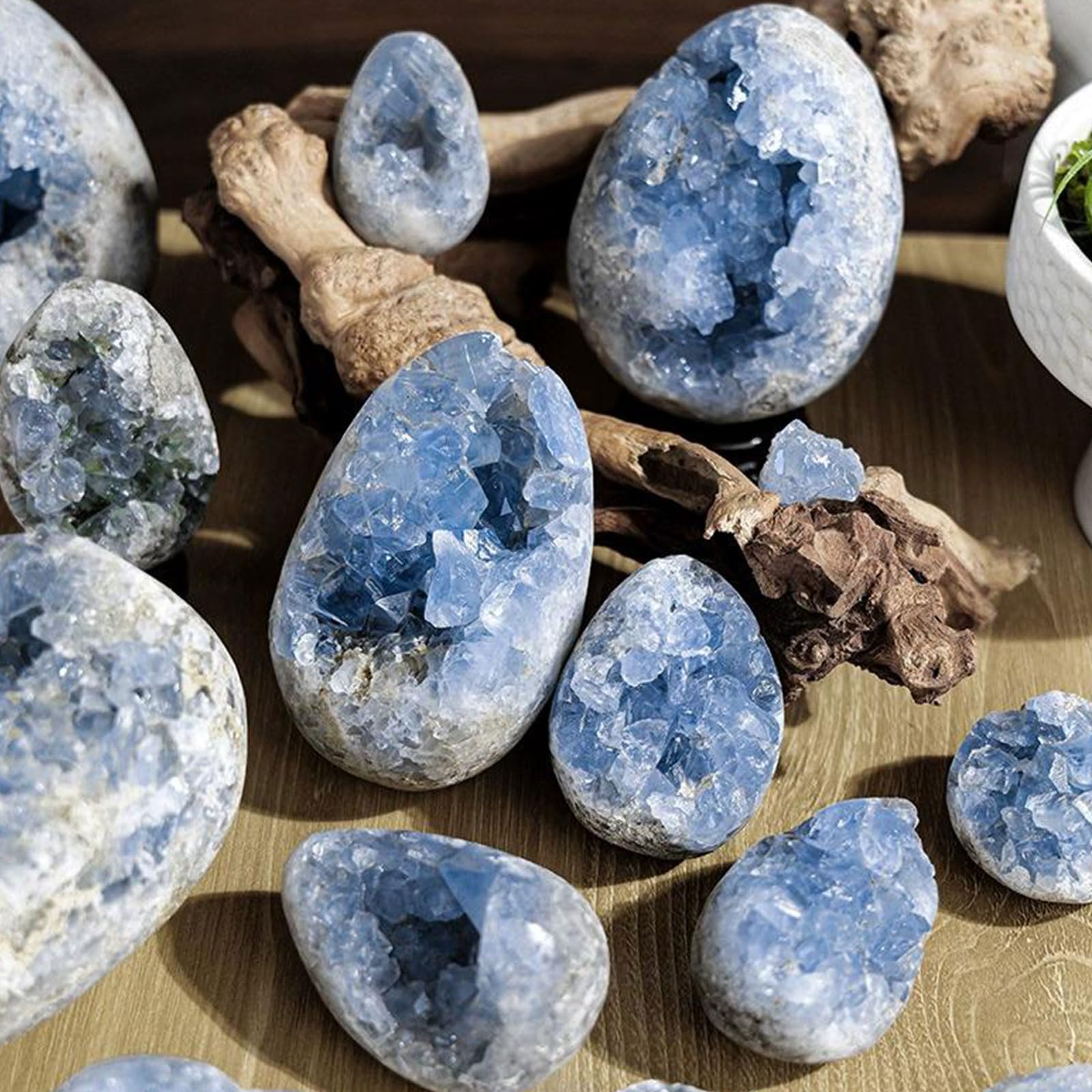 Natürliche Lapislazuli-Kristallcluster, Unregelmäßige Kristallform