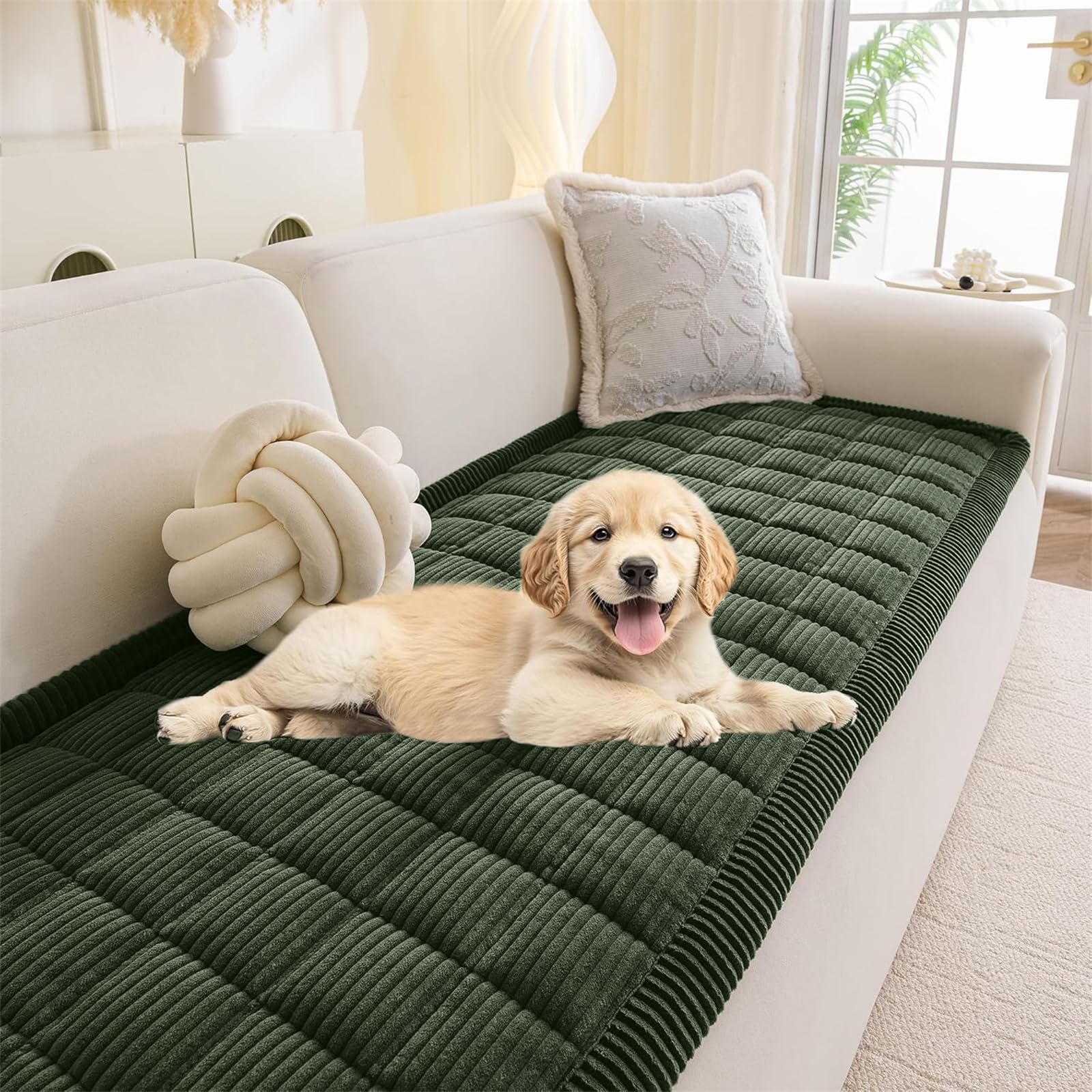 FASCINATDECO Dark Green Cushion Covers 45x45 cm, Soft & Thick Flannel Decorative Fluffy Throw Pillow Cases, Cushion Cover 18x18 inches with Zipper for Sofa Bed Livingroom Bedroom, Pack of 1