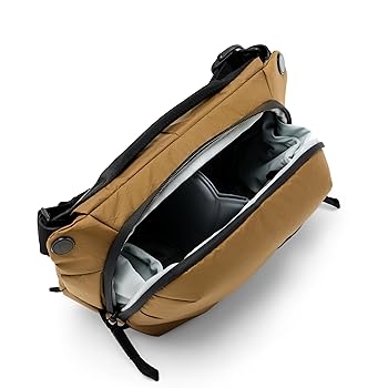 Peak Design エブリデイ スリング 3L コヨーテ Peak Design(ピークデザイン) エブリデイ スリング 3L コヨーテ