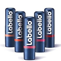 Labello Caring Beauty Lip & Cheek Burrocacao labbra e guance, Balsamo labbra colorato e blush stick nelle tonalità Nude, Coral, Pink Nude, Pink e Red, 5 lip balm da 4.8 g – Kit Esclusiva Amazon