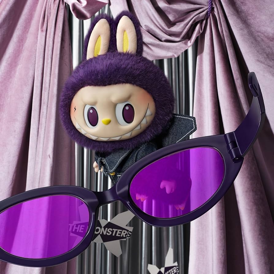 Amazon.co.jp: POP MART LABUBU × 発音 - ファンタジーの翼 ビニール