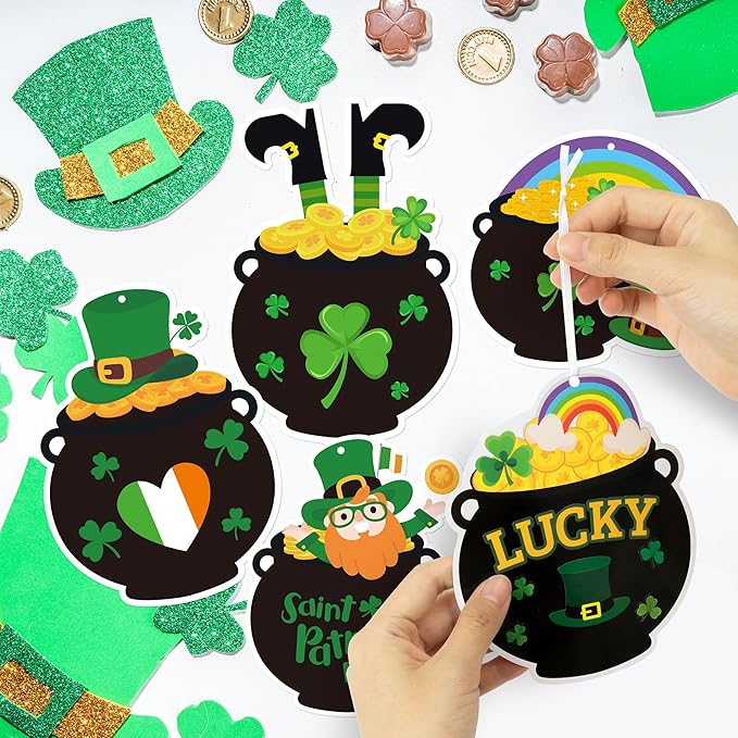 DIY St. Patrick's Day Crafts for Kids!