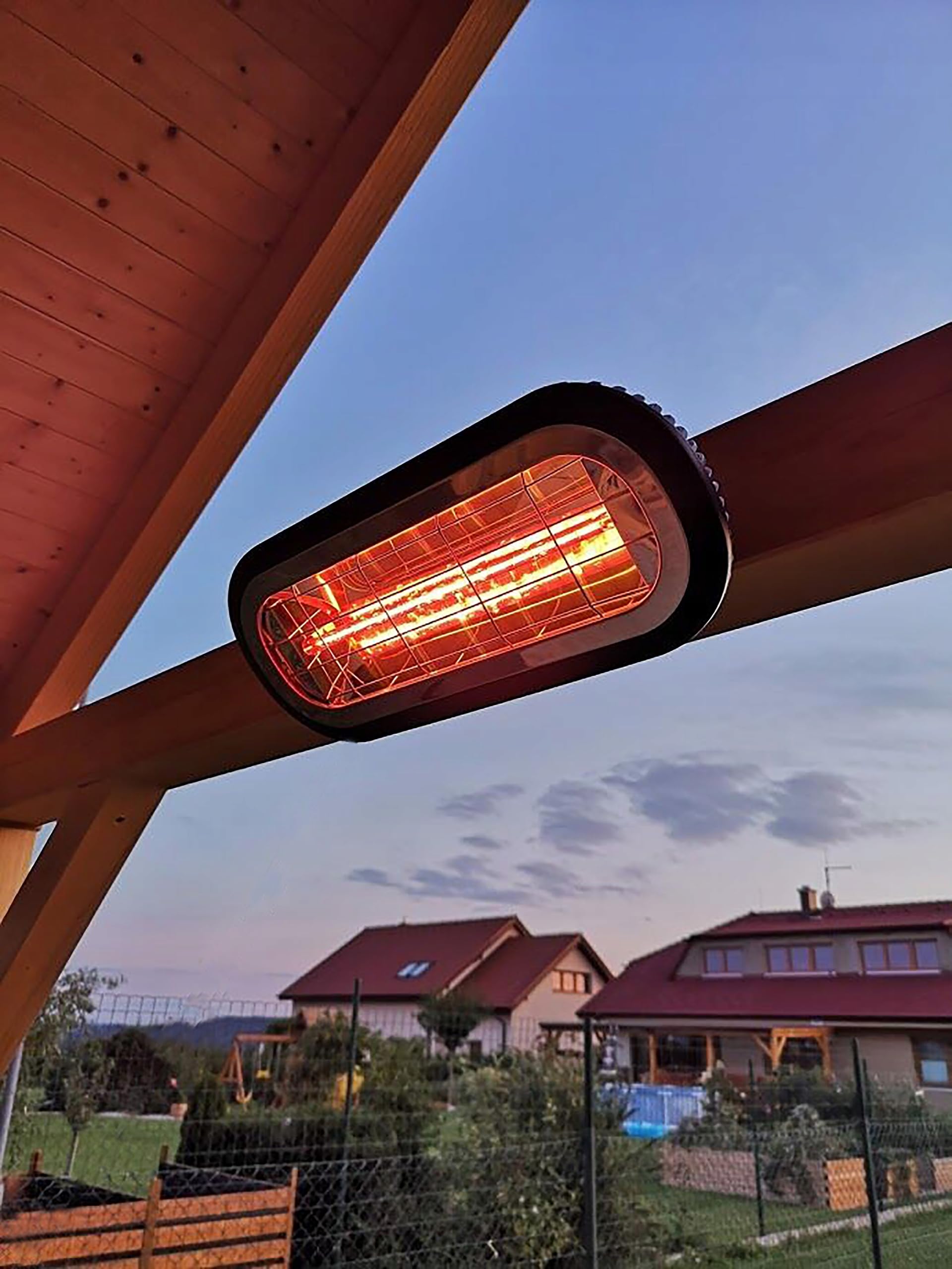 Heizstrahler 2000W Low Glare – Infrarotstrahler mit Wandmontage | IP65 Wetterfest | Elektrische Heizung für Terrasse, Balkon, Bad, Gastronomie | Sofortige Wärme
