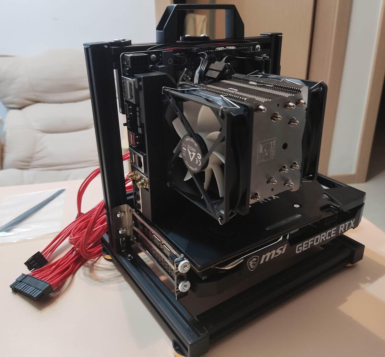 PC ITX (17 x 17cm) PC Motherboard Open Air Case Frame, Open Bare Metal Air Water Cooling Fan Stand (Black Red)