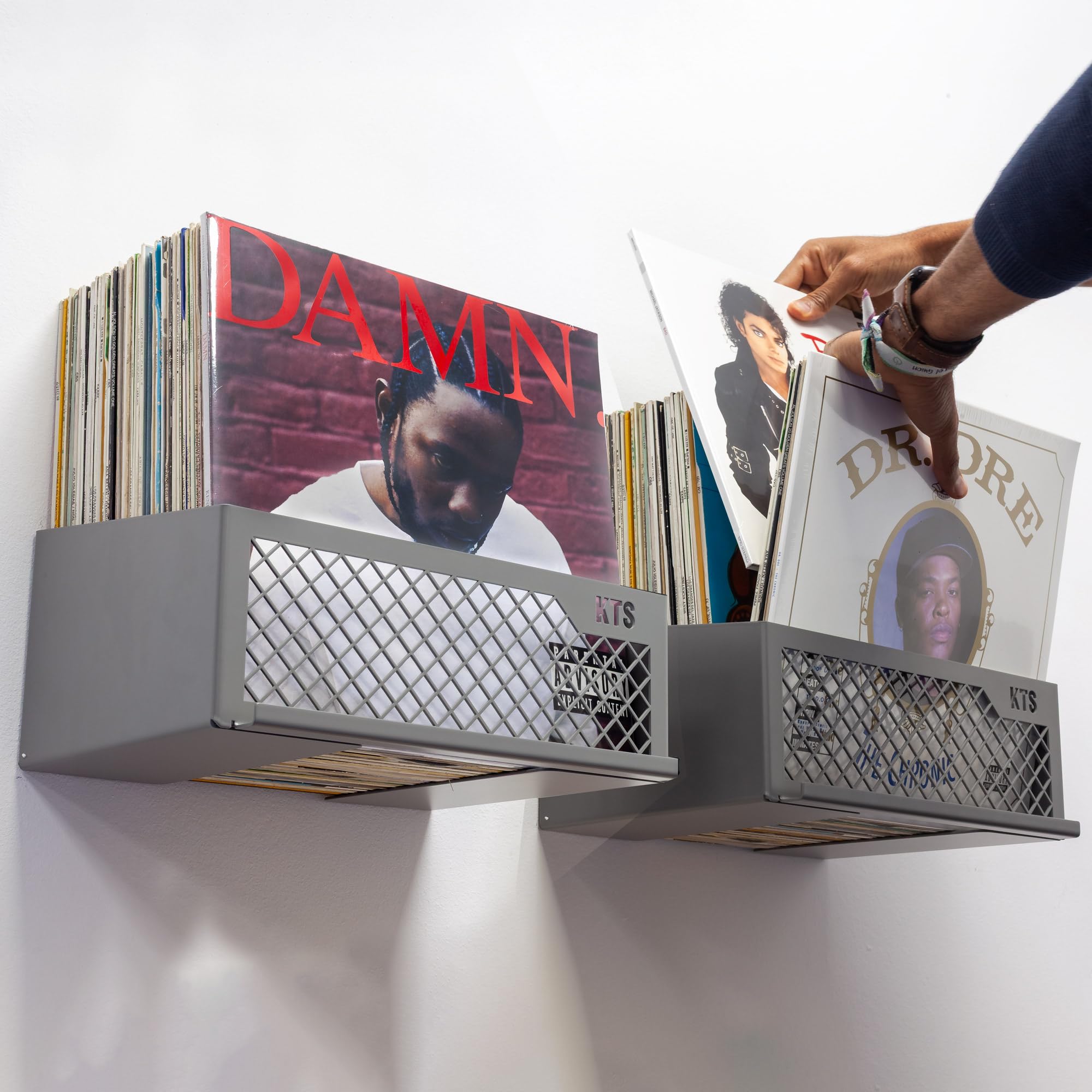 Supporto in vinile bianco | Scaffale in vinile con espositore Now Playing | Ripiani per dischi in vinile | Supporto da parete in vinile o da tavolo | Capacità 50 LPs