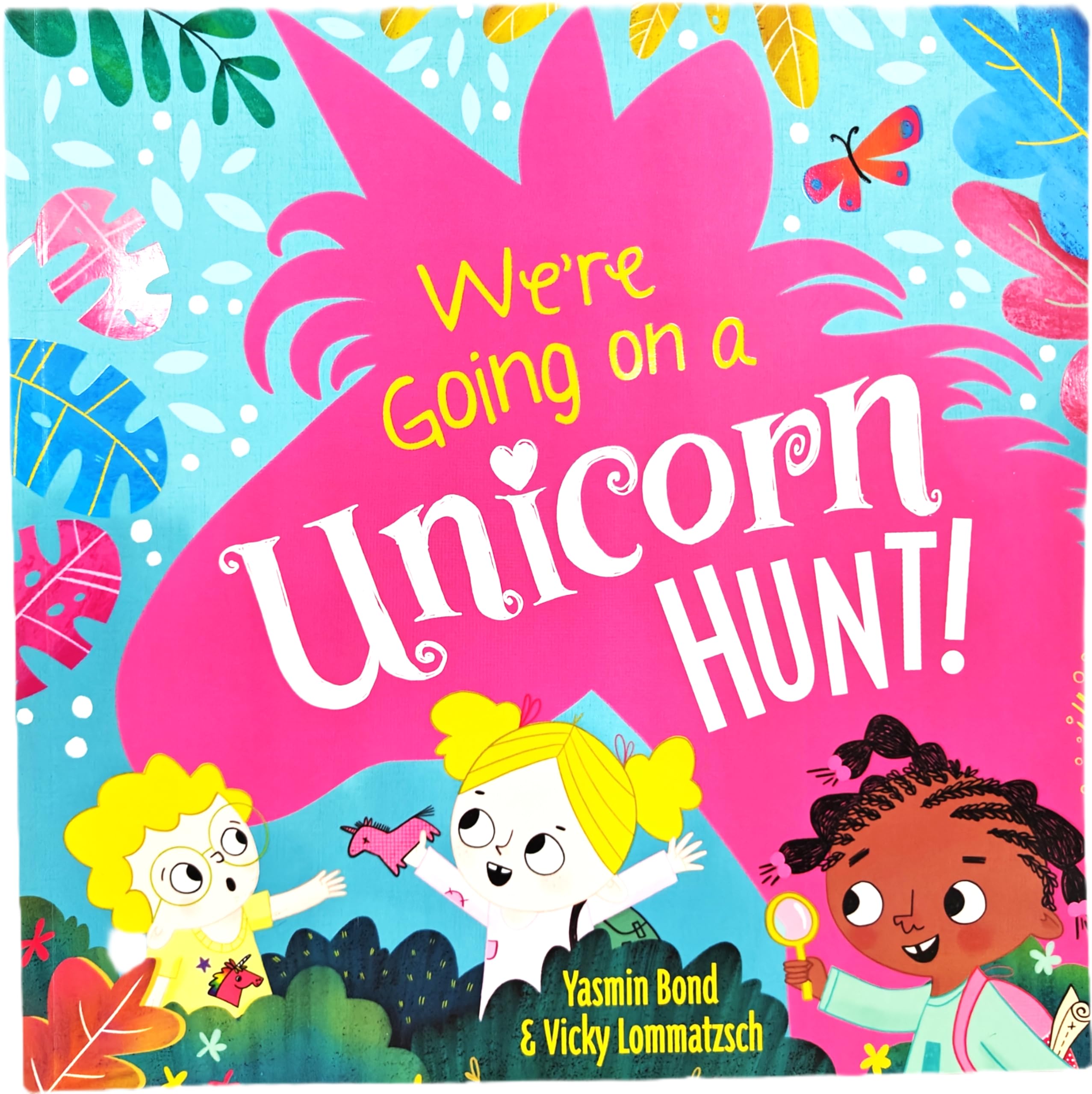 We're Going on a Unicorn Hunt! (Picture Storybooks)