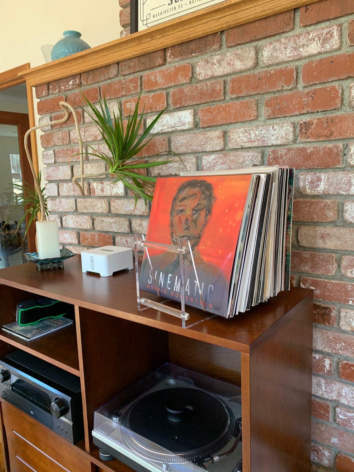 HIIMIEI Schallplatten Aufbewahrung,Acyrl Abnehmbar Schallplattenständer zum Vinyl Aufbewahrung | LP Ständer mit 12 Rutschfeste Rillen für 50 Datensätze Vinyl oder mehr|13.7x6.65x7.5 inch-Transparent