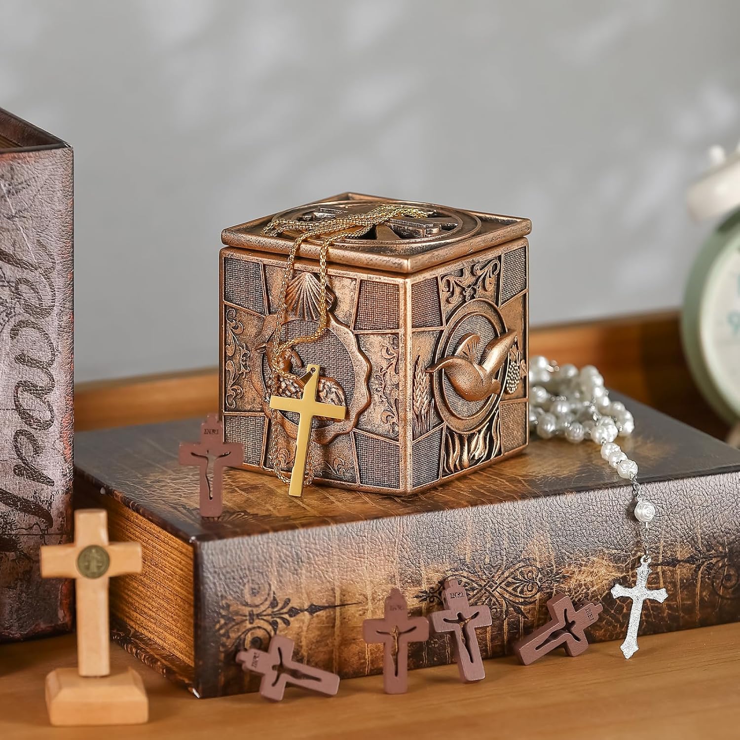 Confirmation Collection Keepsake Box, Ideas Confirmation Gifts for Teenage Boys Girls, Religious First Holy Communion Gift, Baptism Gifts, Prayer Box for Rosary Jewelry Trinkets, Catholic Decor