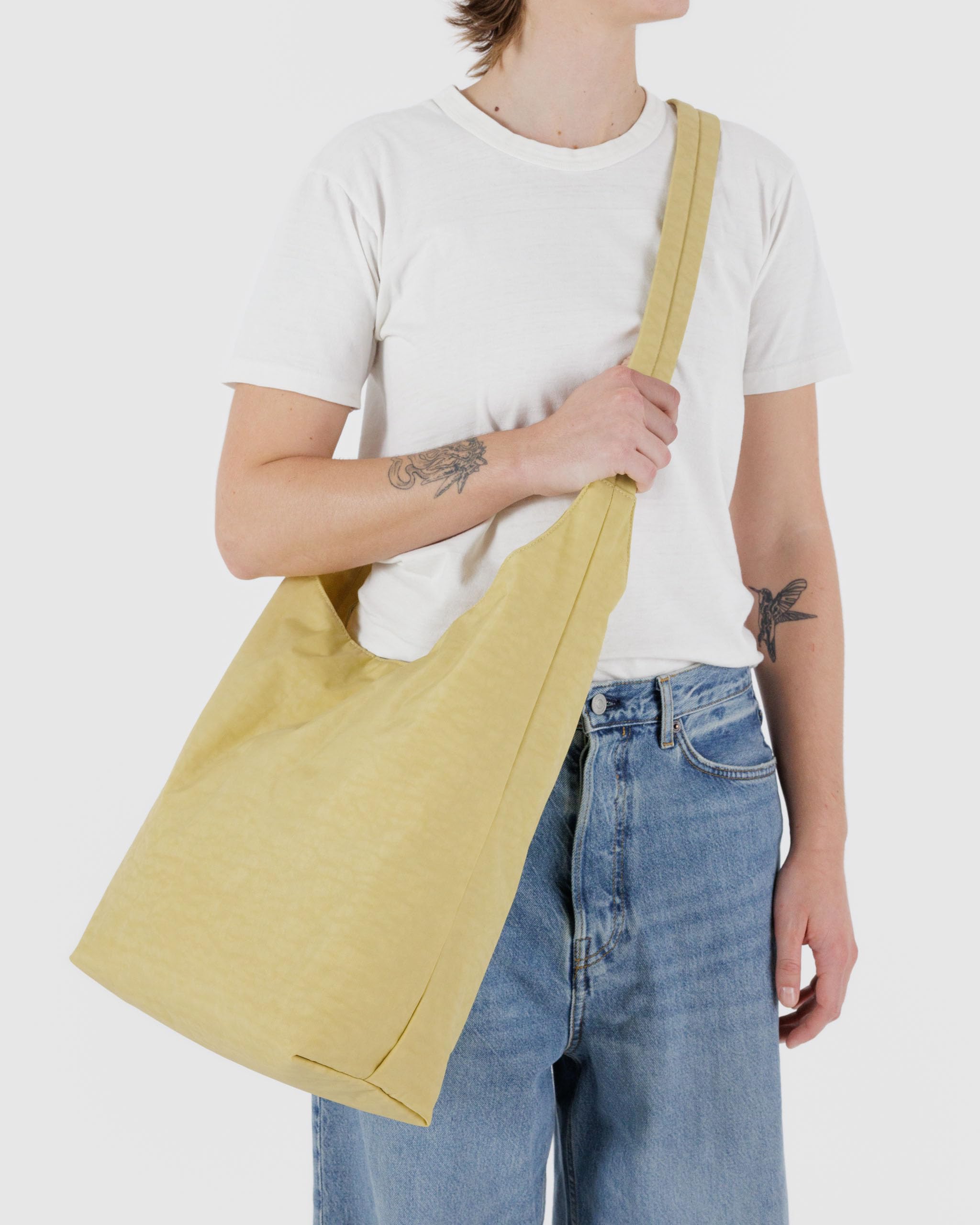 BAGGU Large Nylon Sling - Butter