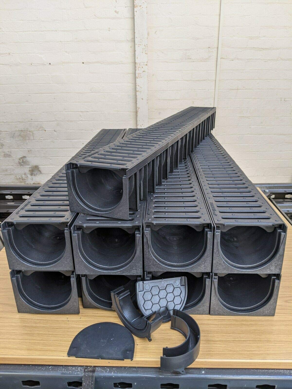 Drainage Channel Driveway & PATIOS 9mtr Plastic Grating Mufle Sysstem Inc Free Accessories