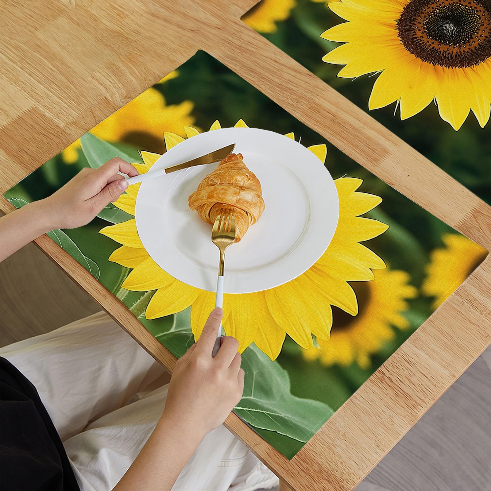 Set di 8 Colazione Stoffa 30x45cm, Natura Girasole Cotone e lino Tovagliette Americane Lavabili, Tovagliette Giallo Petali per Primavera Vacanze Cucina Feste, Pasqua