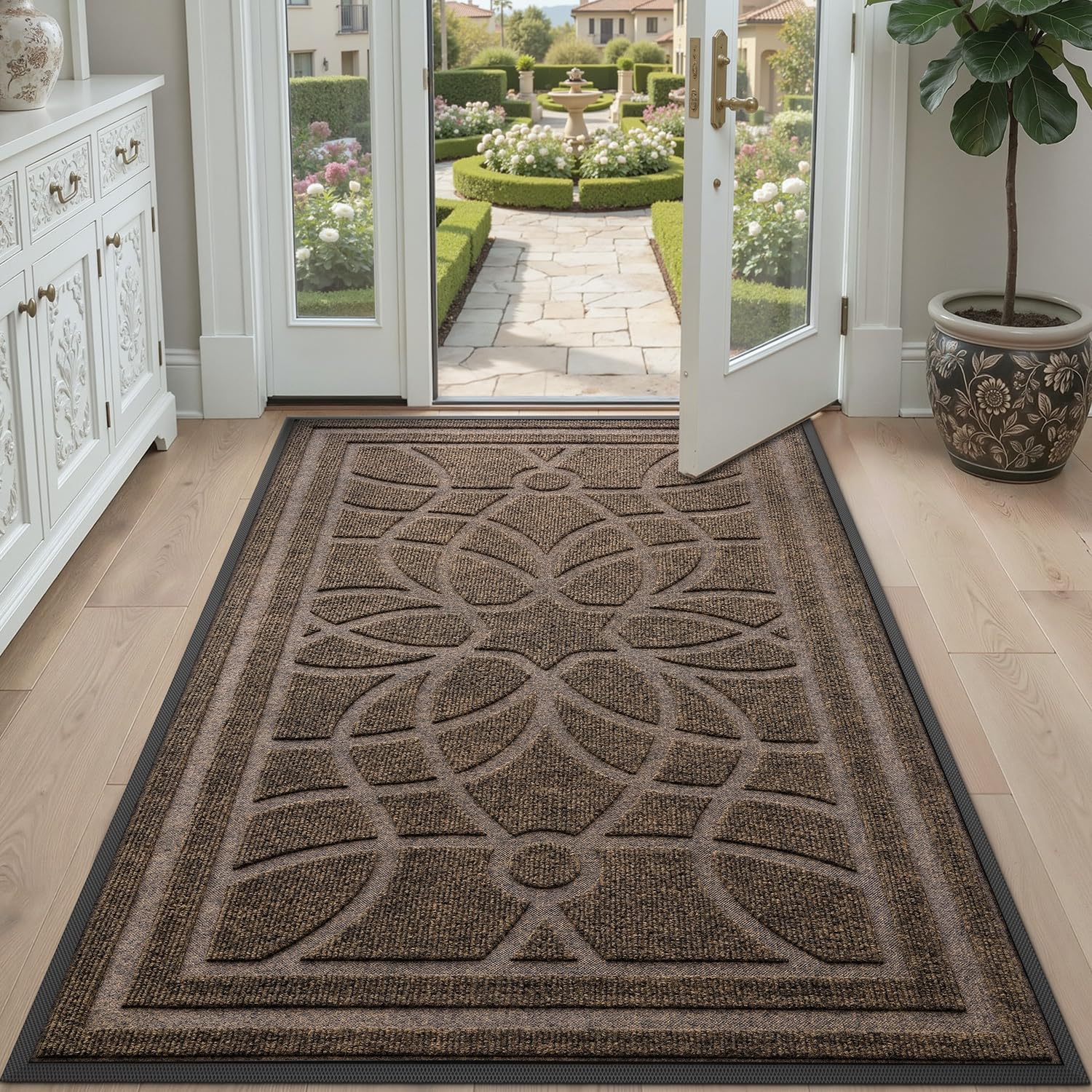 Front Door Mat Outside Entrance, Heavy Duty Non Slip Low Profile Doormat for Entryway, Trap Dirt and Moisture Welcome Mats, Easy Clean, Patio, Garage, 6x4, Brown