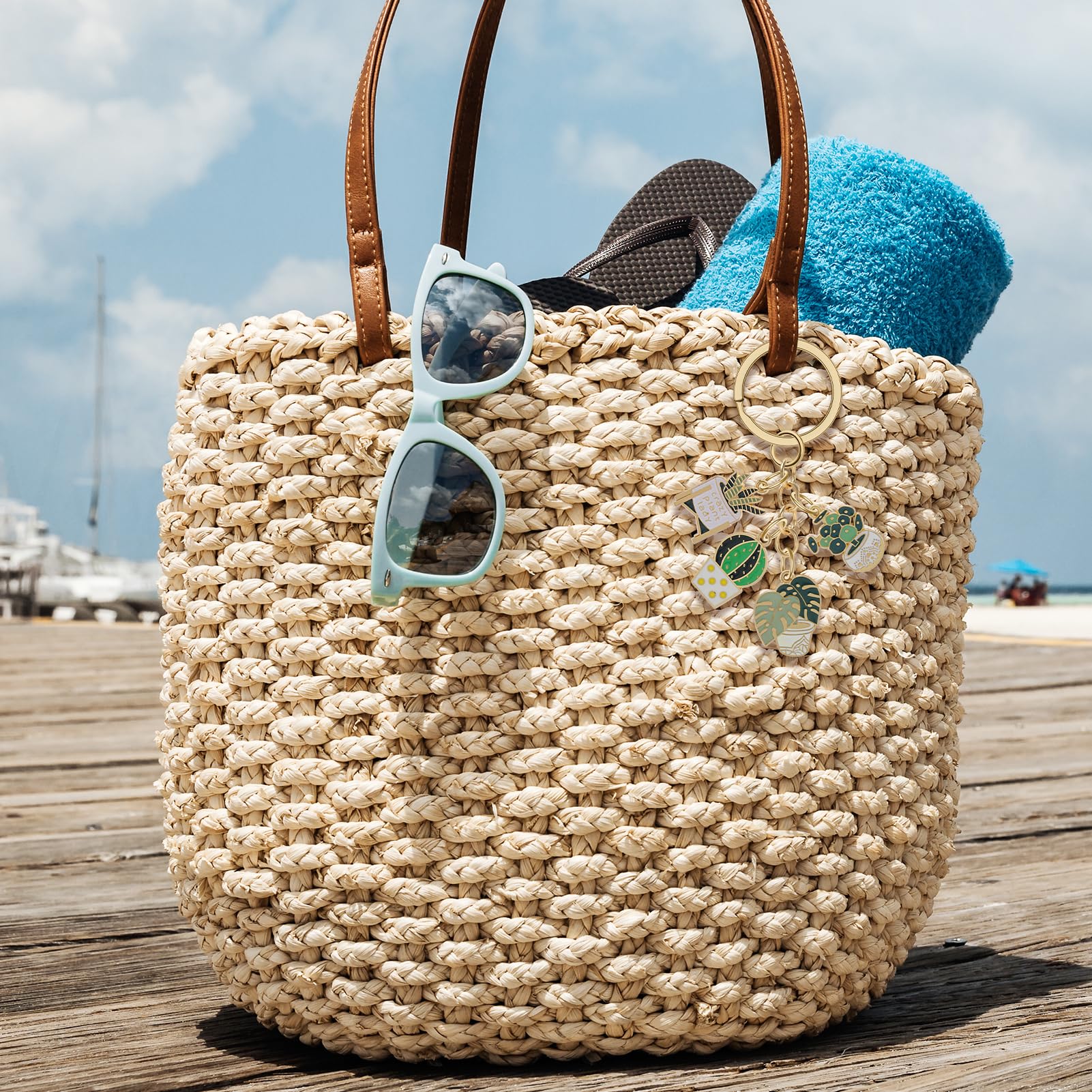 Oubaka Schlüsselanhänger für Pflanzenliebhaber, Geschenk für Damen und Herren, Sukkulenten-Schlüsselanhänger, Pflanzengeschenk, niedlich, modisch, Kaktusform, Rucksack, Schlüsselanhänger für