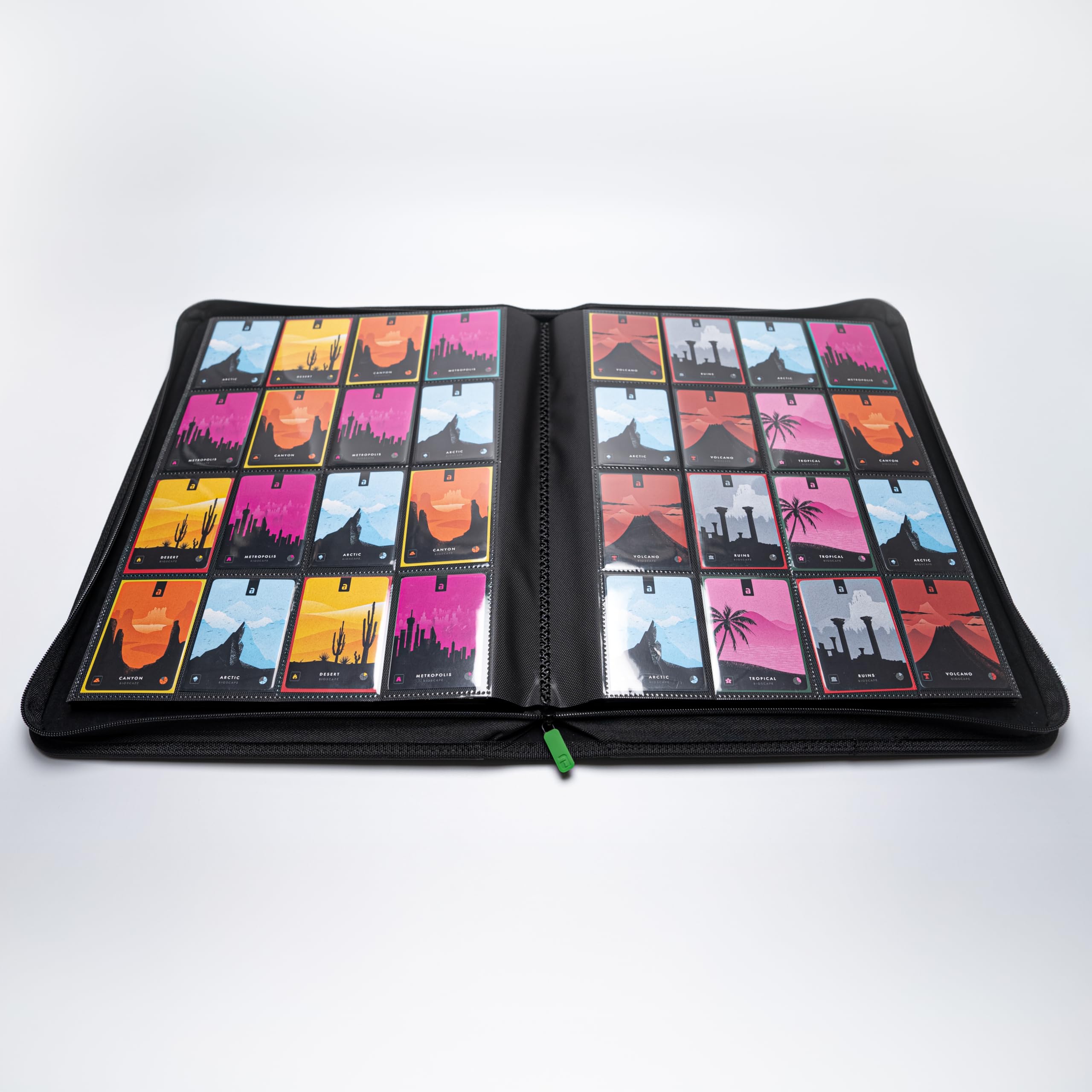 Vault X Álbum Exo-Tec XXL con Cremallera, para 1088 Cartas Coleccionables, 16 Bolsillos, 34 Páginas de Carga Lateral (Negro)