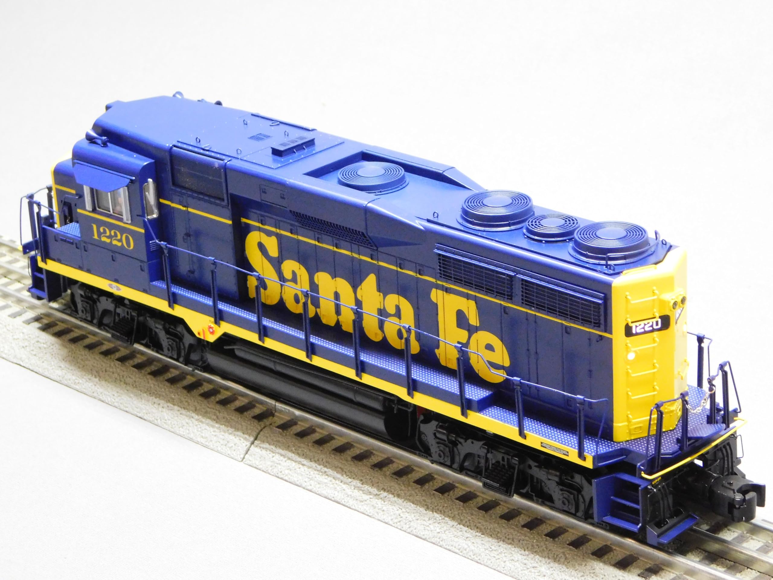 Electrotren HE2013S, Locomotive Maneuvers 309, Decoration Star Loads Renfe, EP. IV, with DCC Crazy Sound Decoder, Diesel, Color