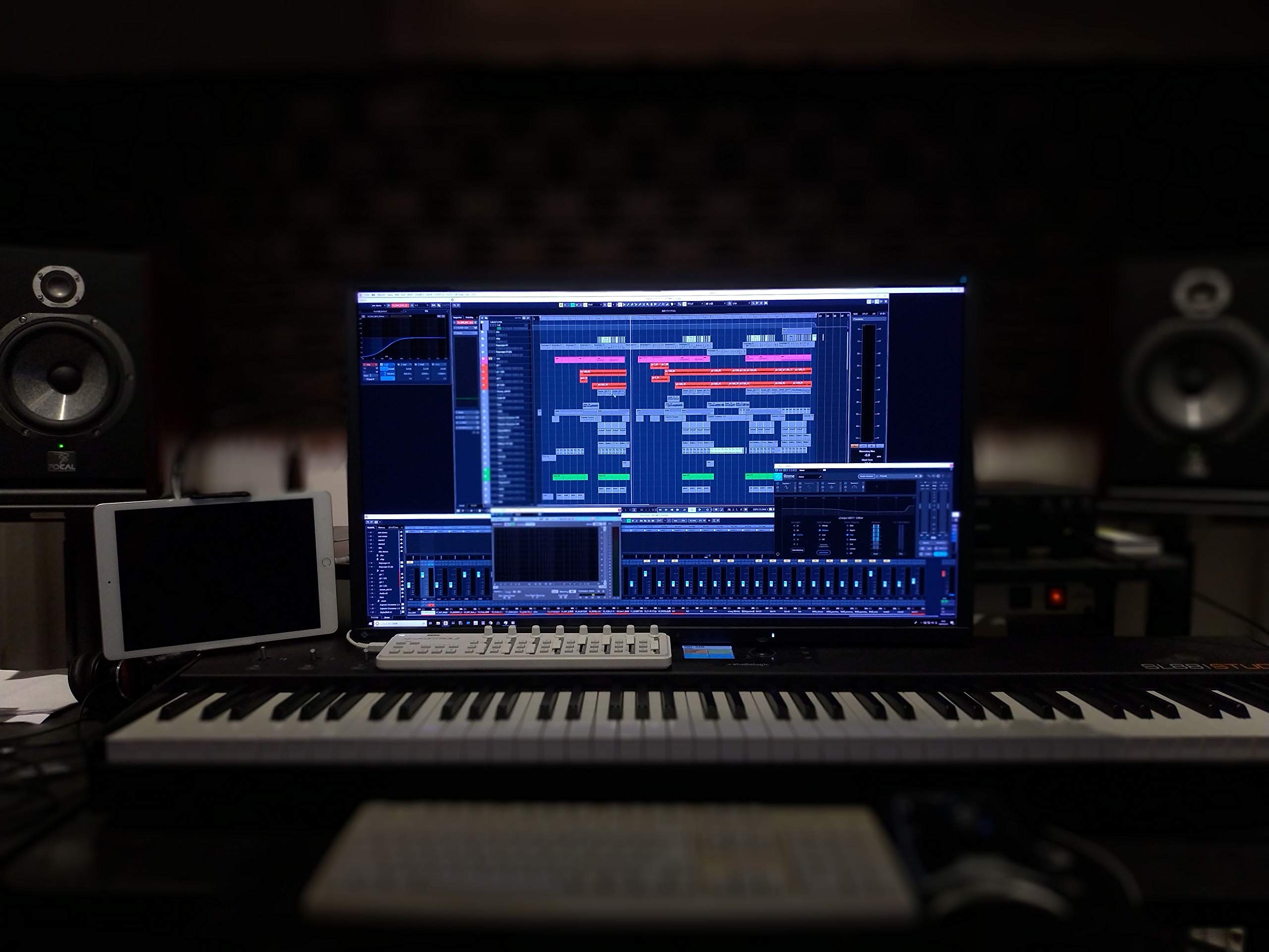 STEREO DIVE FOUNDATION