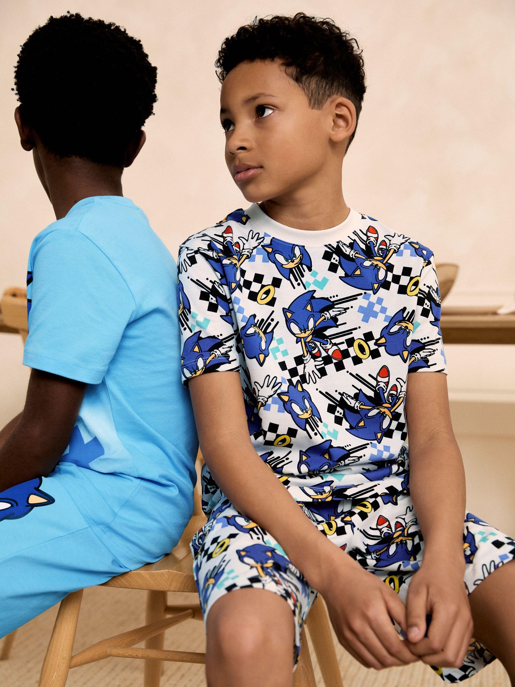 NEXT Ragazzo Confezione da 2 Pigiami Corti Ufficiali | Bambino, Standard, Mid Rise, Pull On, 100% cotone