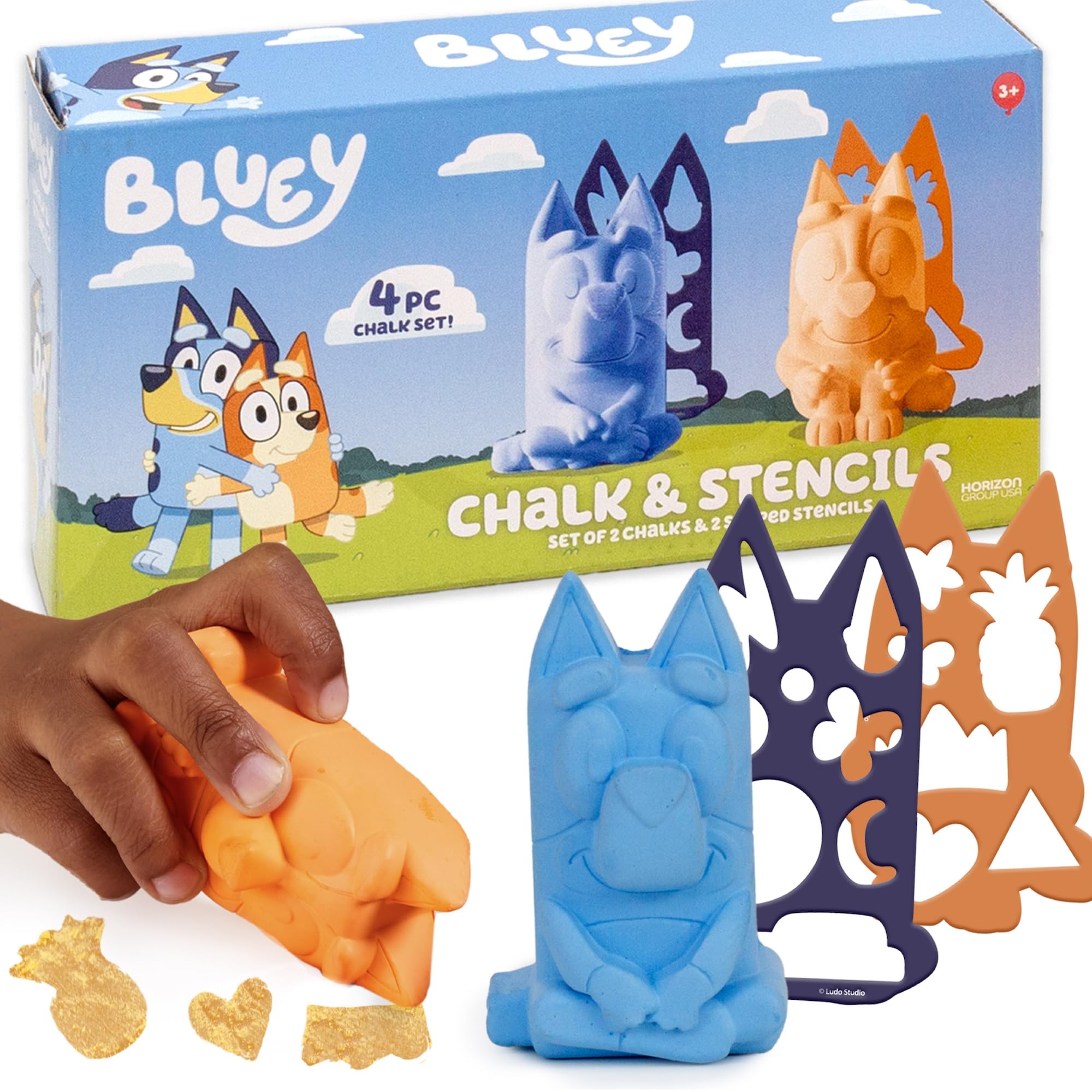 Bluey Sidewalk Chalk & Reusable Stencils, 4-Piece Art Kit
