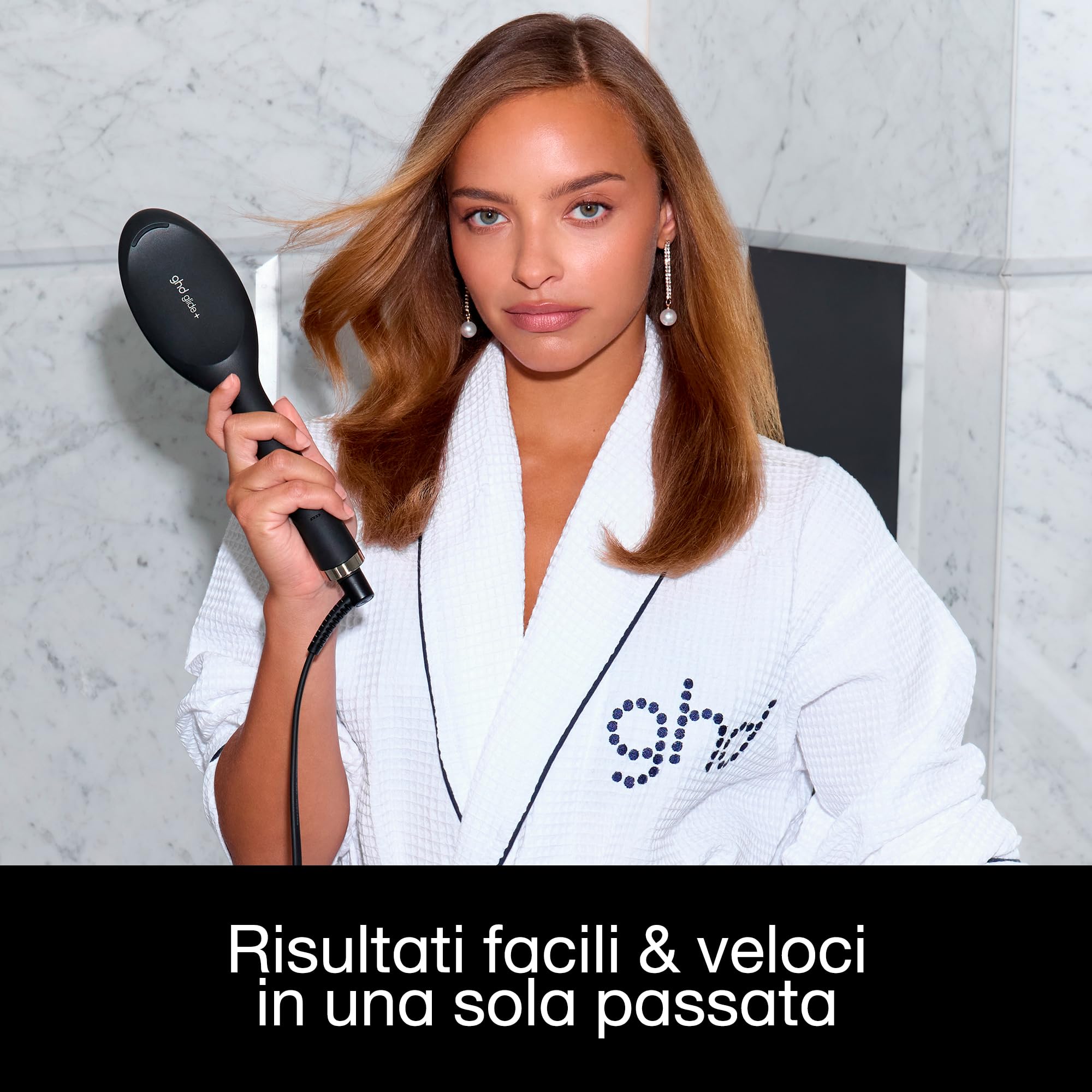 ghd glide+, Spazzola Lisciante per Capelli Professionale Anticrespo, Nero | 57% di luminosità in più, Zero Danni da Calore Estremo, Tecnologia di Riscaldamento in Ceramica e Ionizzatore Anti Crespo