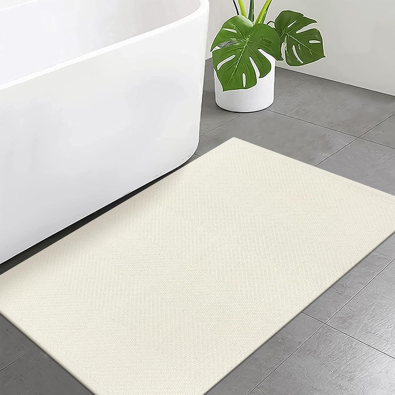 LEEVAN Small Bathroom Rug, 2' x 3' Washable Woven Entryway