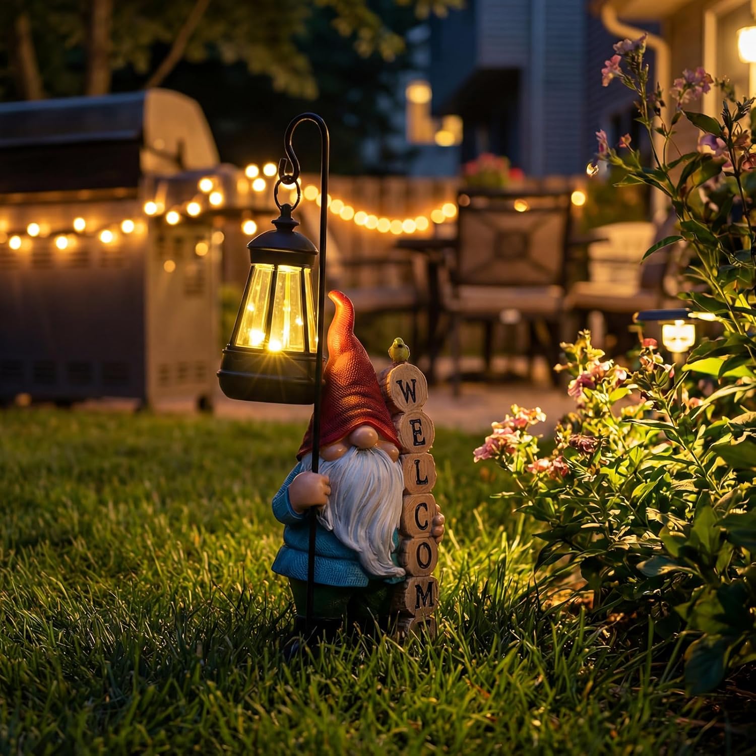 PETAFLOP Garden Gnome Statue Decor with Solar Light, Funny Gnomes Figurine for Yard Patio Balcony Home Indoor Outdoor, Mother's Day Birthday Housewarming Gifts for Mom Grandma