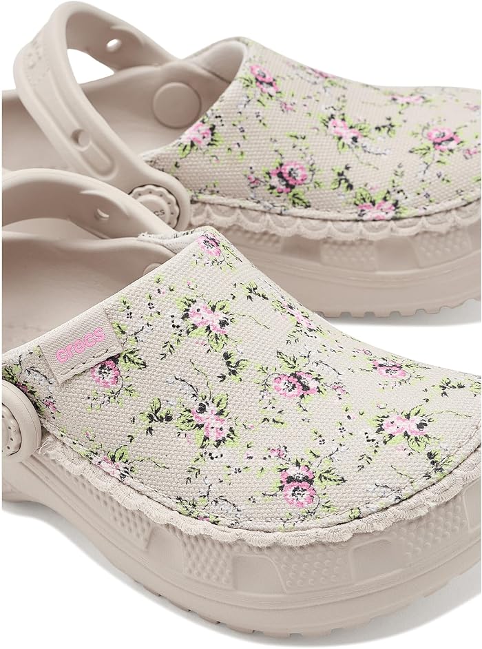 Детские сабо Crocs Classic Crafted Canvas Vegan Suede Stitch Clogs (Toddler) — фото 3