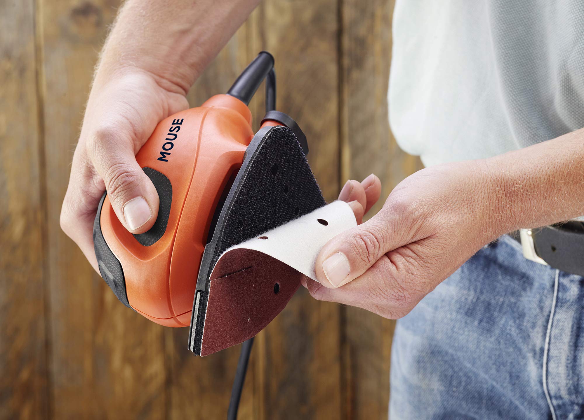 Black+Decker BEW230-QS - Disco abrasivo triangolare Mouse, 55 Watt, 133 x 95 mm