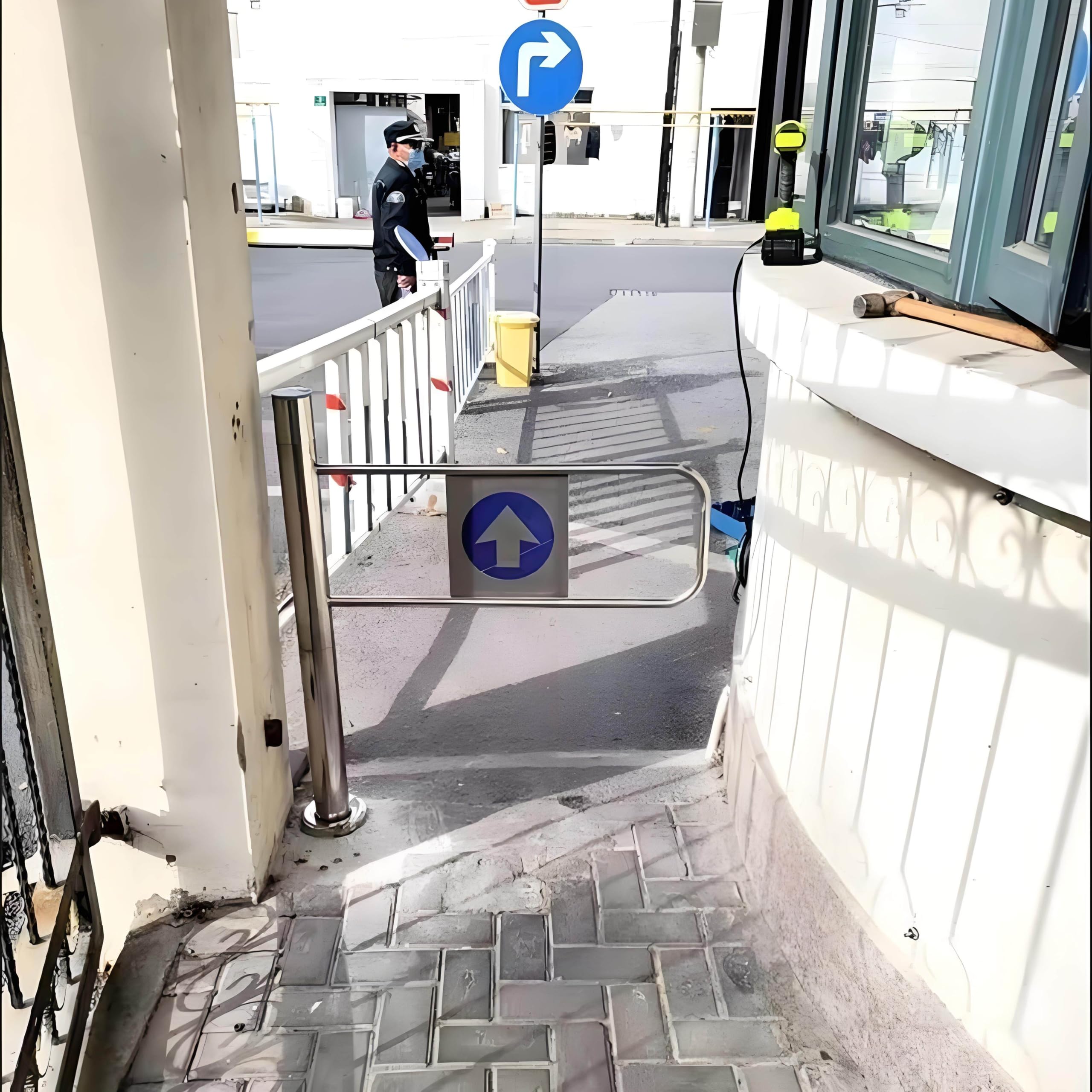 Panneaux de séparation acier inoxydable cloison amovible avec porte battante