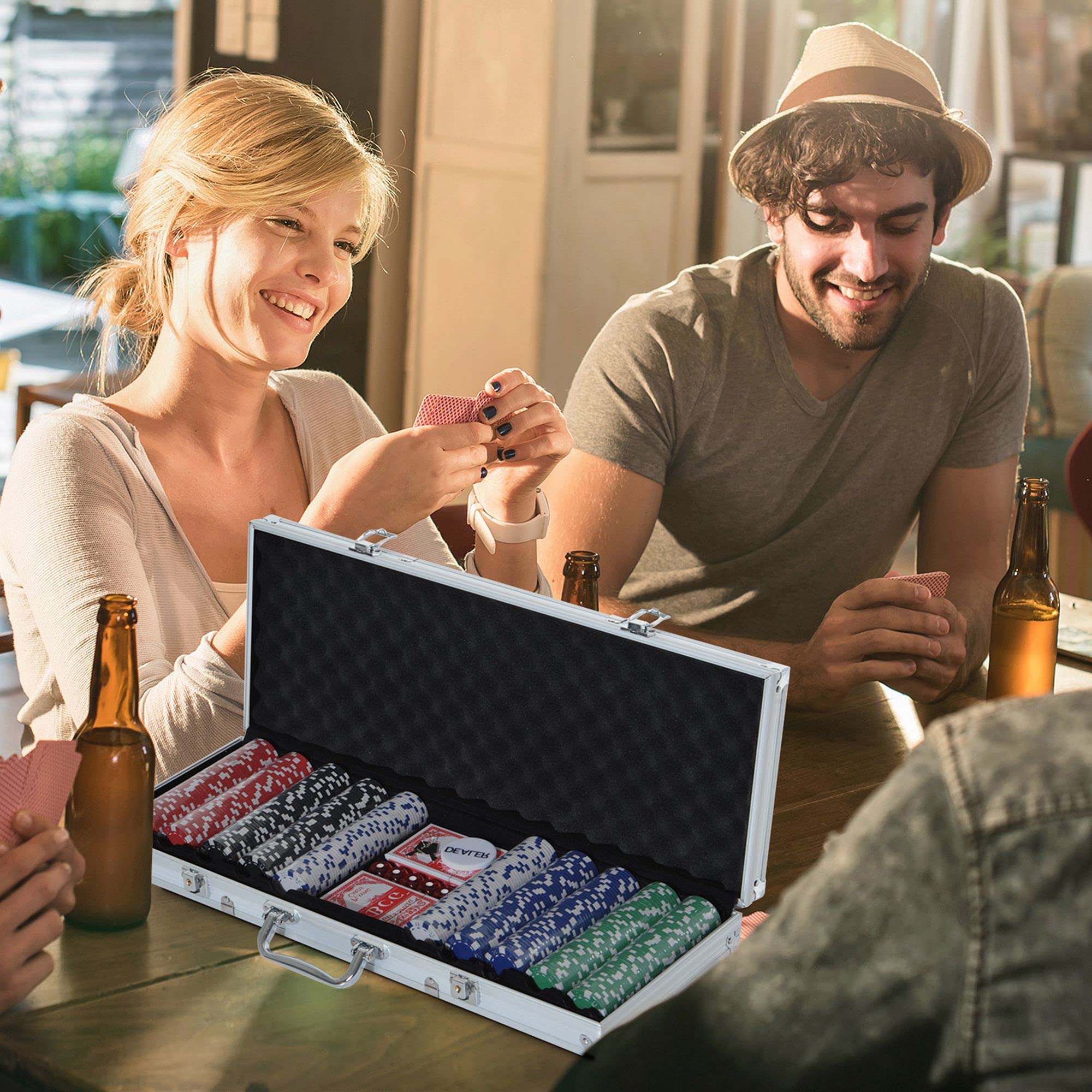 HOMCOM Pokerkoffer Pokerset 500 Pokerchips 2xKartenspiel 5xWürfel 1xAlukoffer Poker Set Jetons Koffer Alu+ Polystyrol 55,5x22x6,5 cm