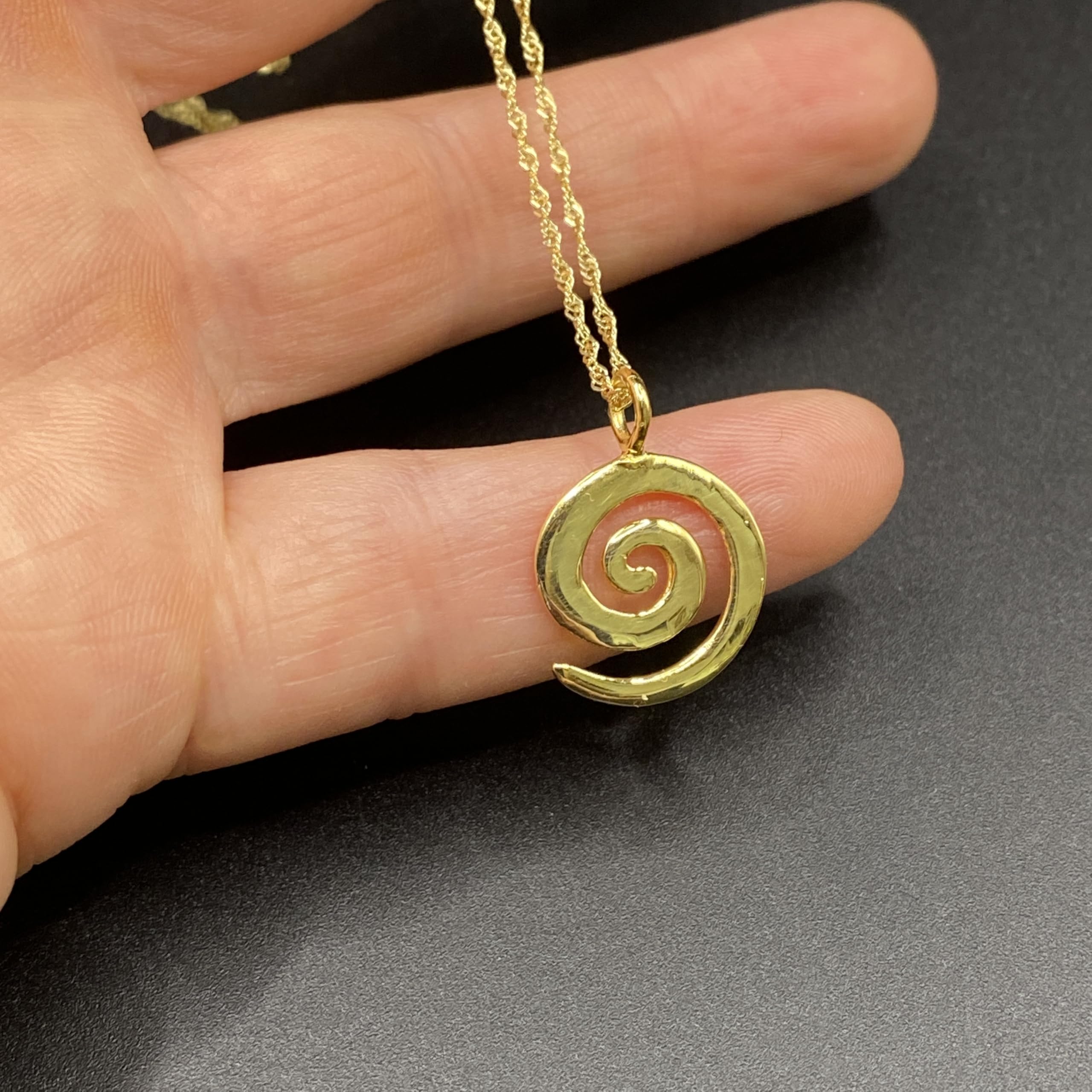 Generisch Singapur Goldkette mit Spirale Symbol Anhänger, Frauen Schmuck und Festival Accessoires, Spirituelles Geschenk für Freundin mit Symbol Kraft