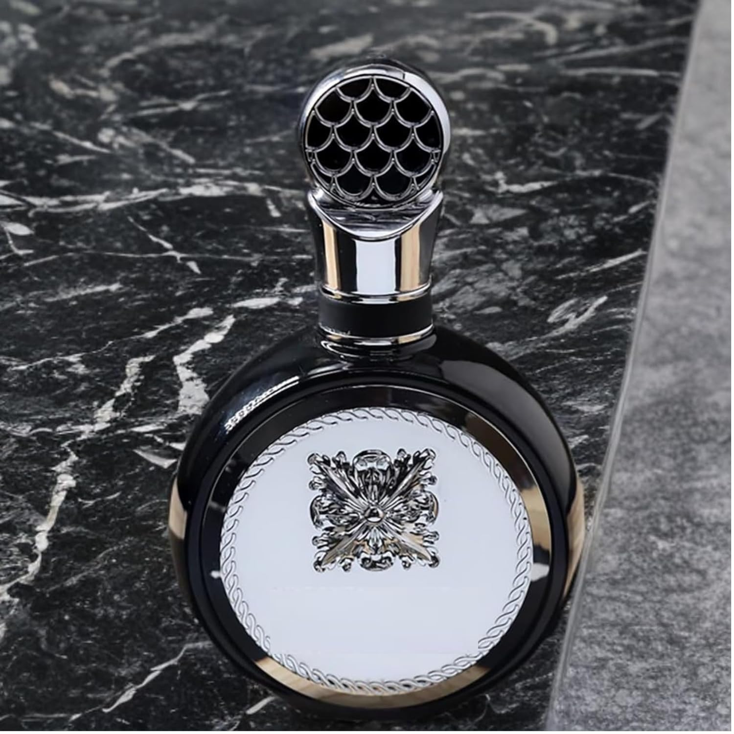 Fakhar Black Perfume for Men Eau de Perfume Spray | Scent - Fakhar | 100 ml/3.40 Ounce, Pack of 1