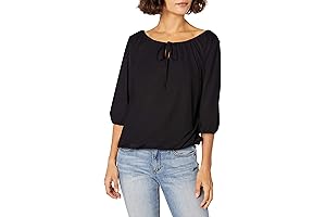 Star Vixen: Captivating Peasant Top for the Voluptuous Goddess