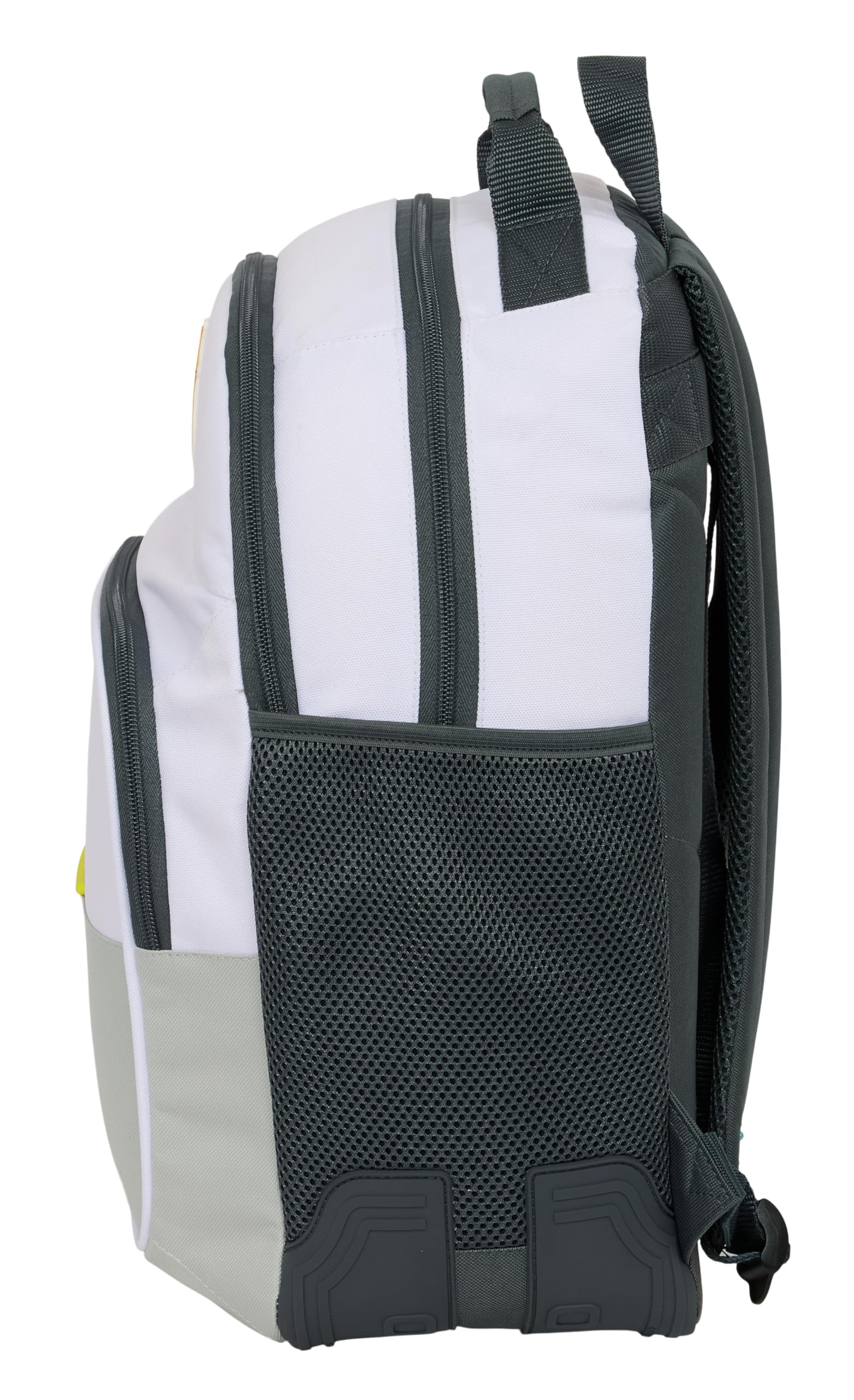 REAL MADRID EQUIPACIÓN 25/26 - Mochila Escolar Infantil, Ideal para Niños de Diferentes Edades, Cómoda y Versátil, Calidad y Resistencia, 32x15x42 cm