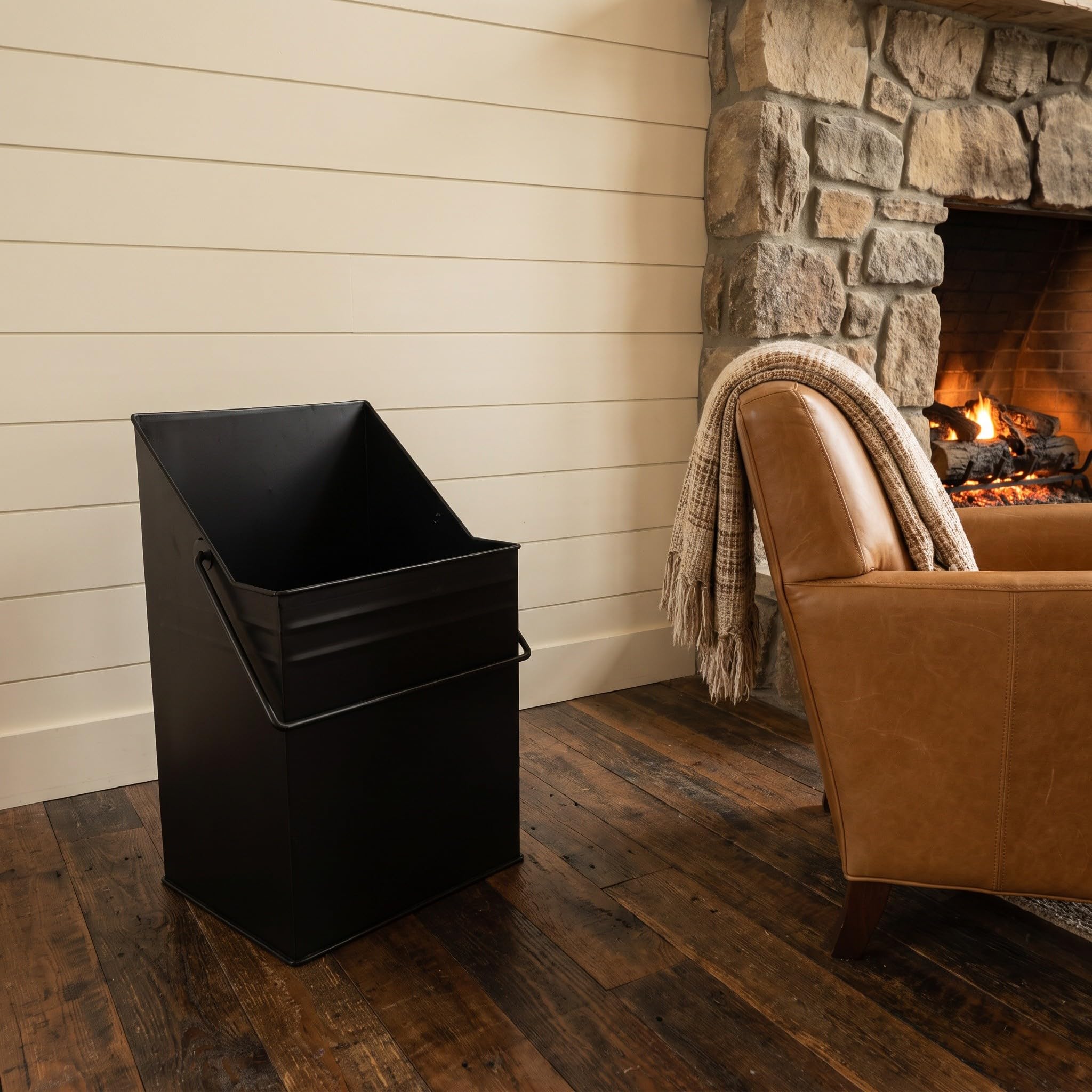 Zerodeko Cubo metálico para Cenizas de Chimenea: contenedor de carbón de Hierro | Cubo multiusos para cenizas de estufa de leña, ideal para fogatas de camping, sin tapa, 15x9x7".