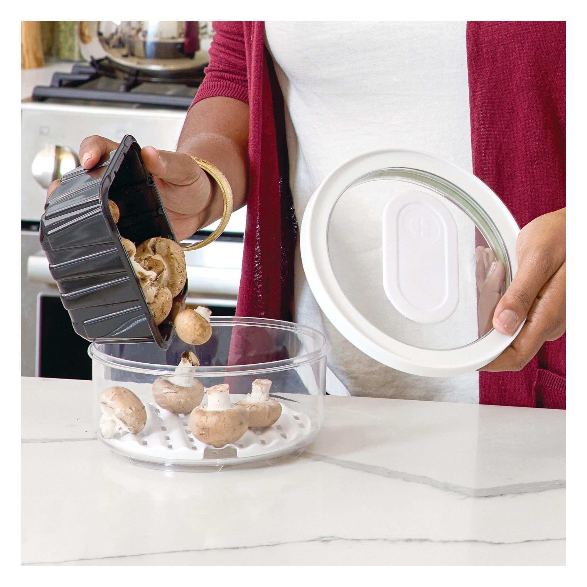 InterDesign iDesign - Pattumiera piccola rotonda per frigo, con vassoio di drenaggio rimovibile e coperchio, set da 4, trasparente