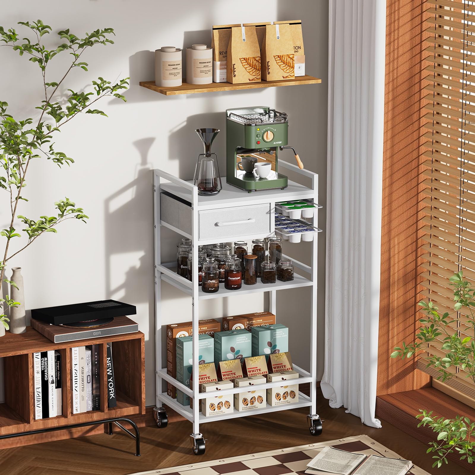 Housolution Mueble Bar de Café Móvil de 4 Pisos con Almacén, Organizador de Café con 2 Cajones para K-Tazas para Nespresso Vertuo, Carrito Bar de Café para Casa, Cocina, Sala de Estar (Blanco + Gris)