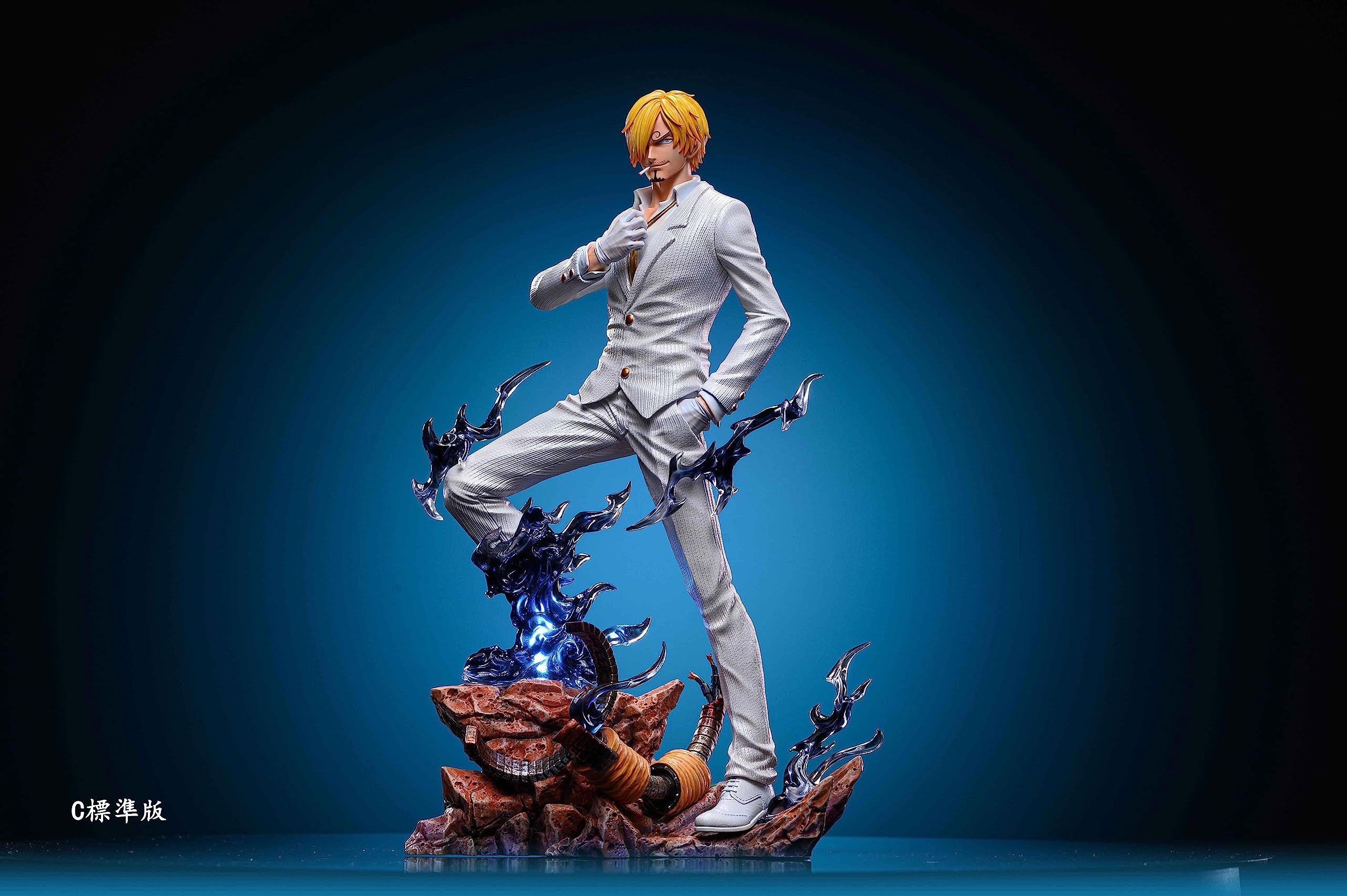 Amazon.co.jp: ヴィンスモーク・サンジ フィギュア 1/6スケール 塗装