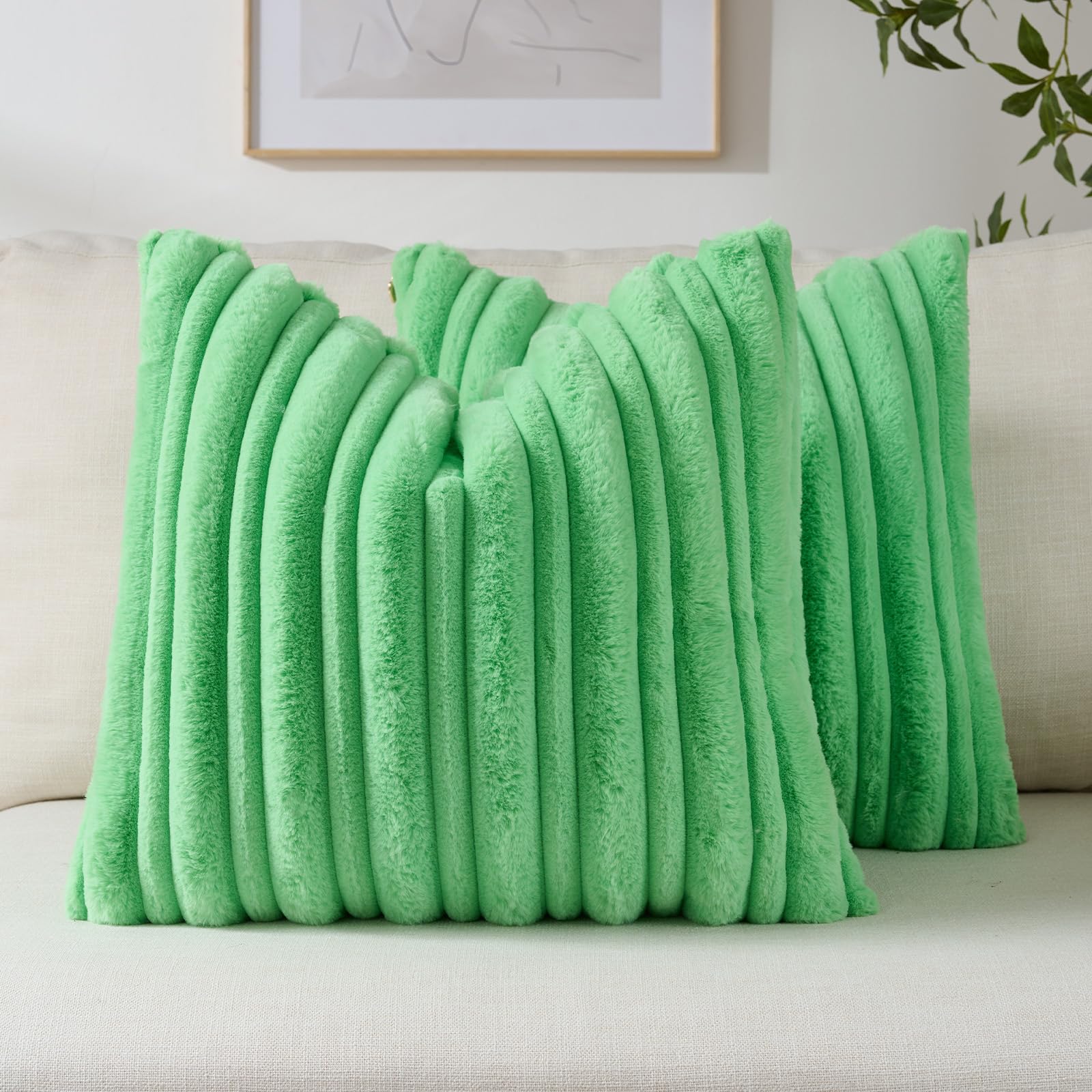 FUTEI Set of 2 Fluffy Faux Rabbit Fur Cushion Covers 45x45 cm,Grass Green — image 1