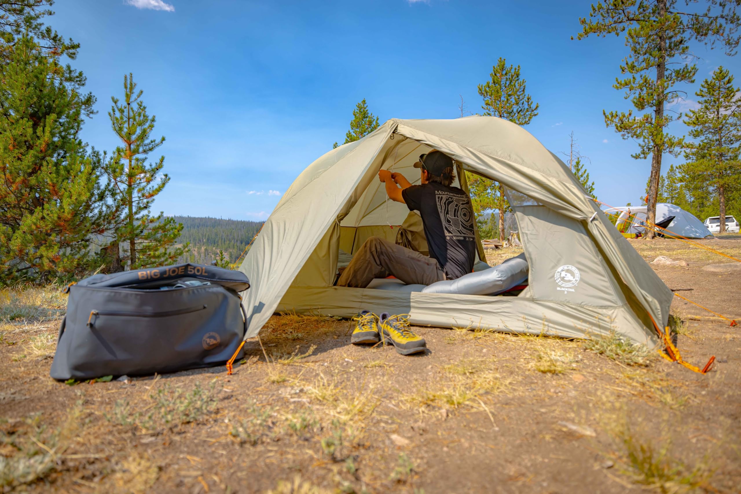 blacktail 3 hotel tent Big Agnes & Blacktail Backpacking Tent, 2 Person Teeth #:51T Enduro Bike Test: Das Fine Art curved aluminium pole system