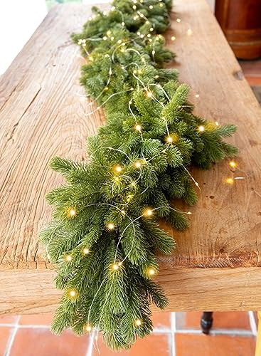 Miniatura 9 de PARTY JOY Guirnalda de pino de Navidad de 6 pies con cadena de luces LED de 9.8 pies, planta verde para decoraciones de Navidad, mantel de mesa,